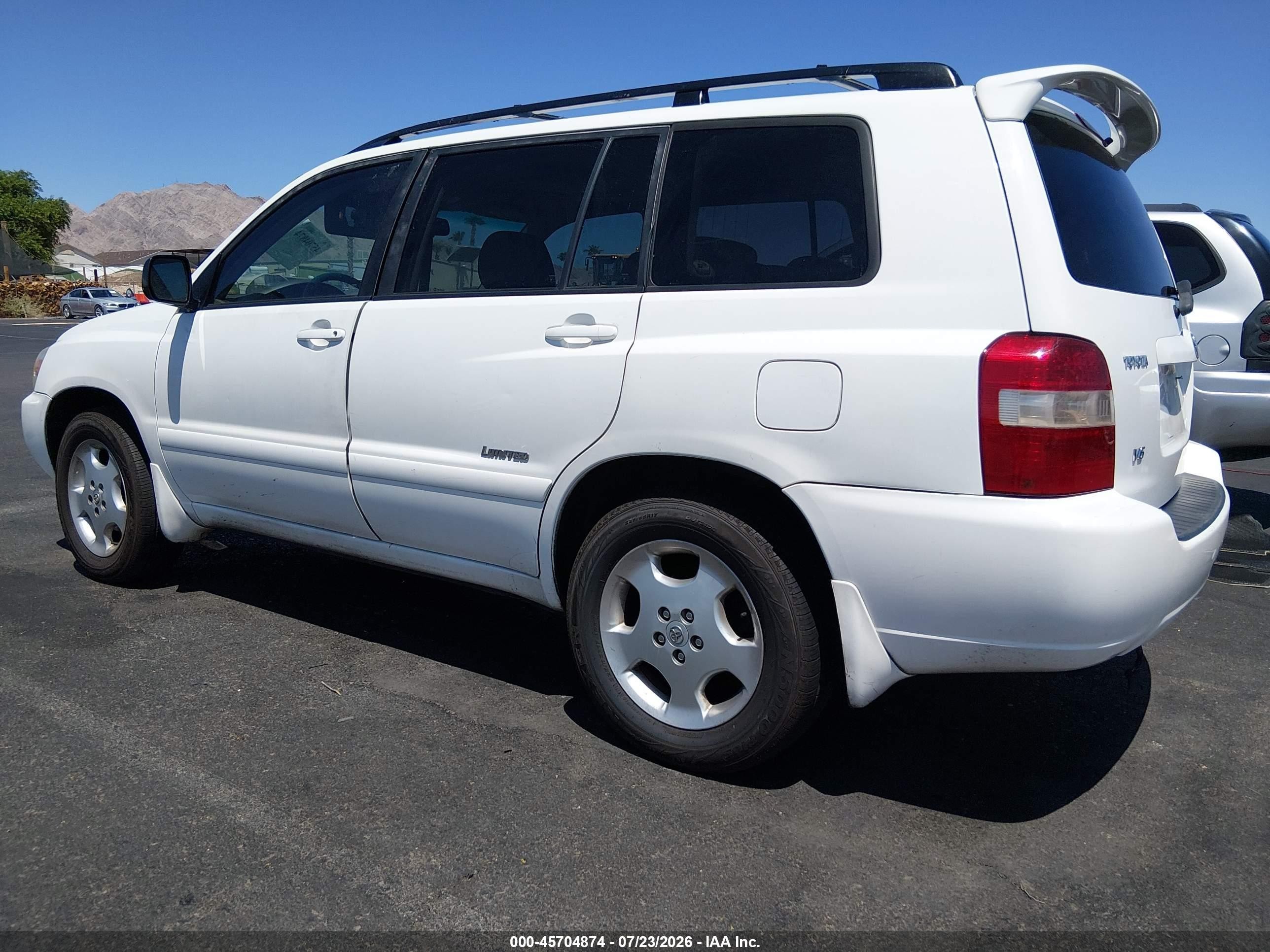 2007 Toyota Highlander Limited W/3rd Row Белый vin: JTEDP21A470143958