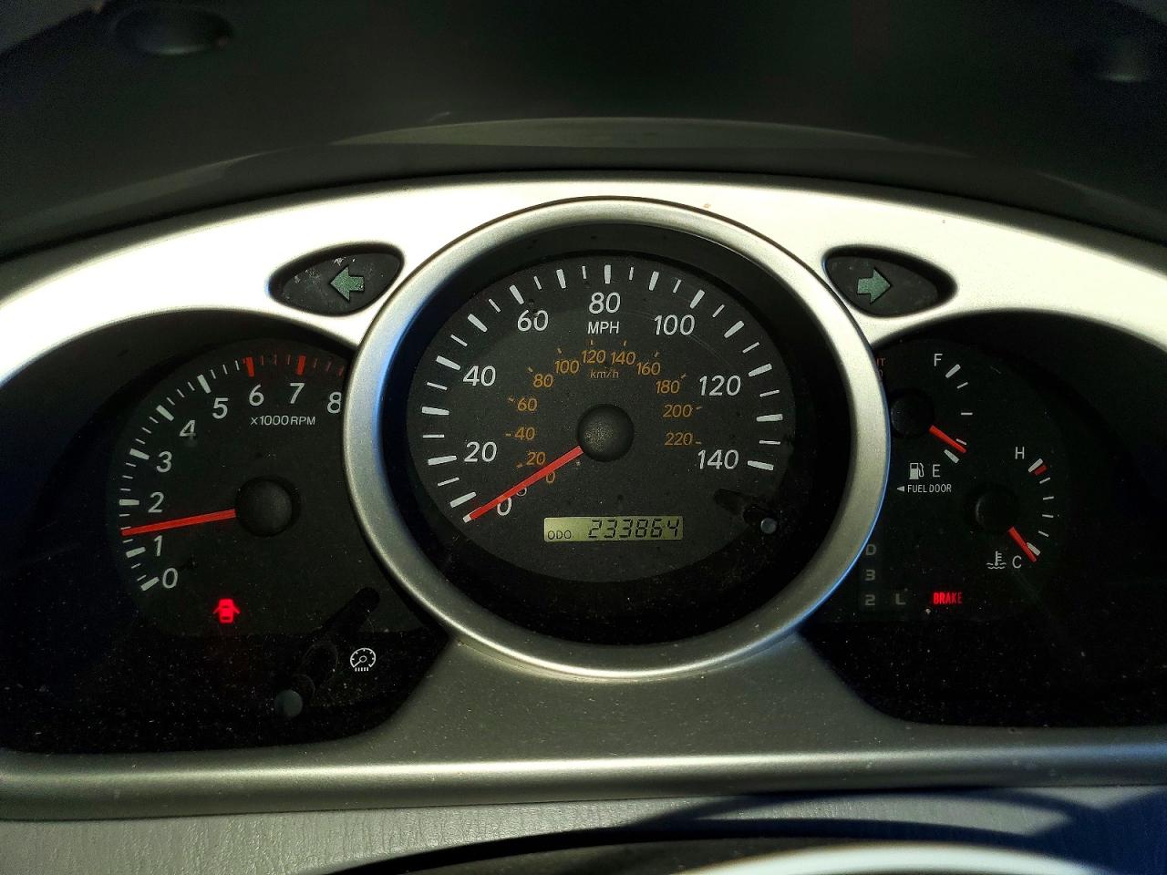 2004 Toyota Highlander Base Blue vin: JTEDP21A540032511