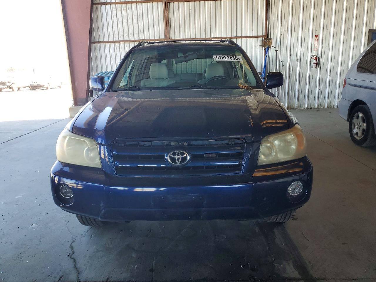2004 Toyota Highlander Base Blue vin: JTEDP21A540032511