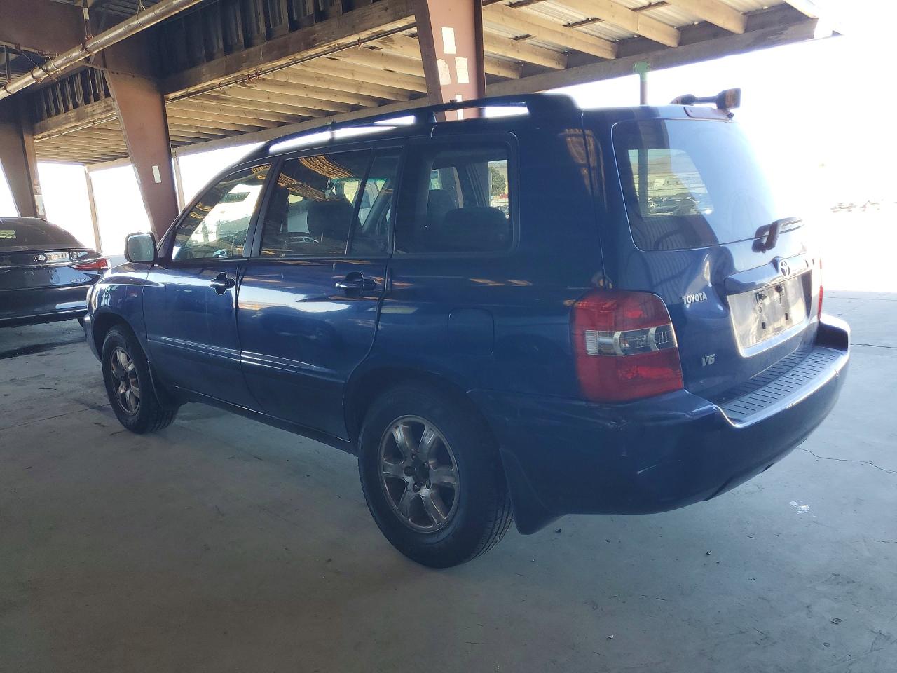 2004 Toyota Highlander Base Blue vin: JTEDP21A540032511