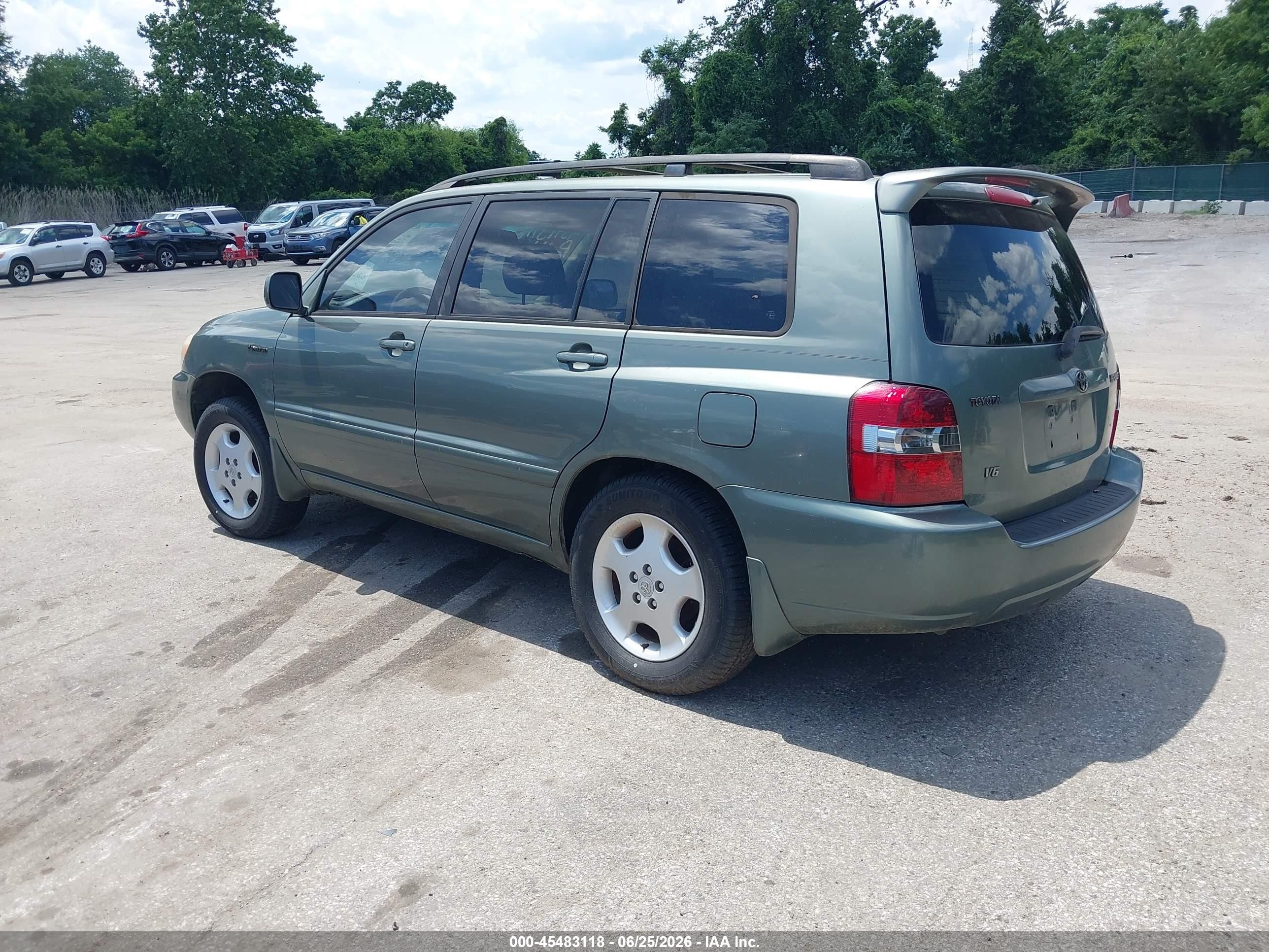 2004 Toyota Highlander Limited V6 Green vin: JTEDP21A540042259