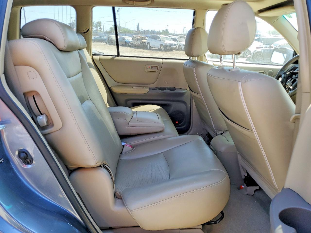 2005 Toyota Highlander Limited Blue vin: JTEDP21A550054770