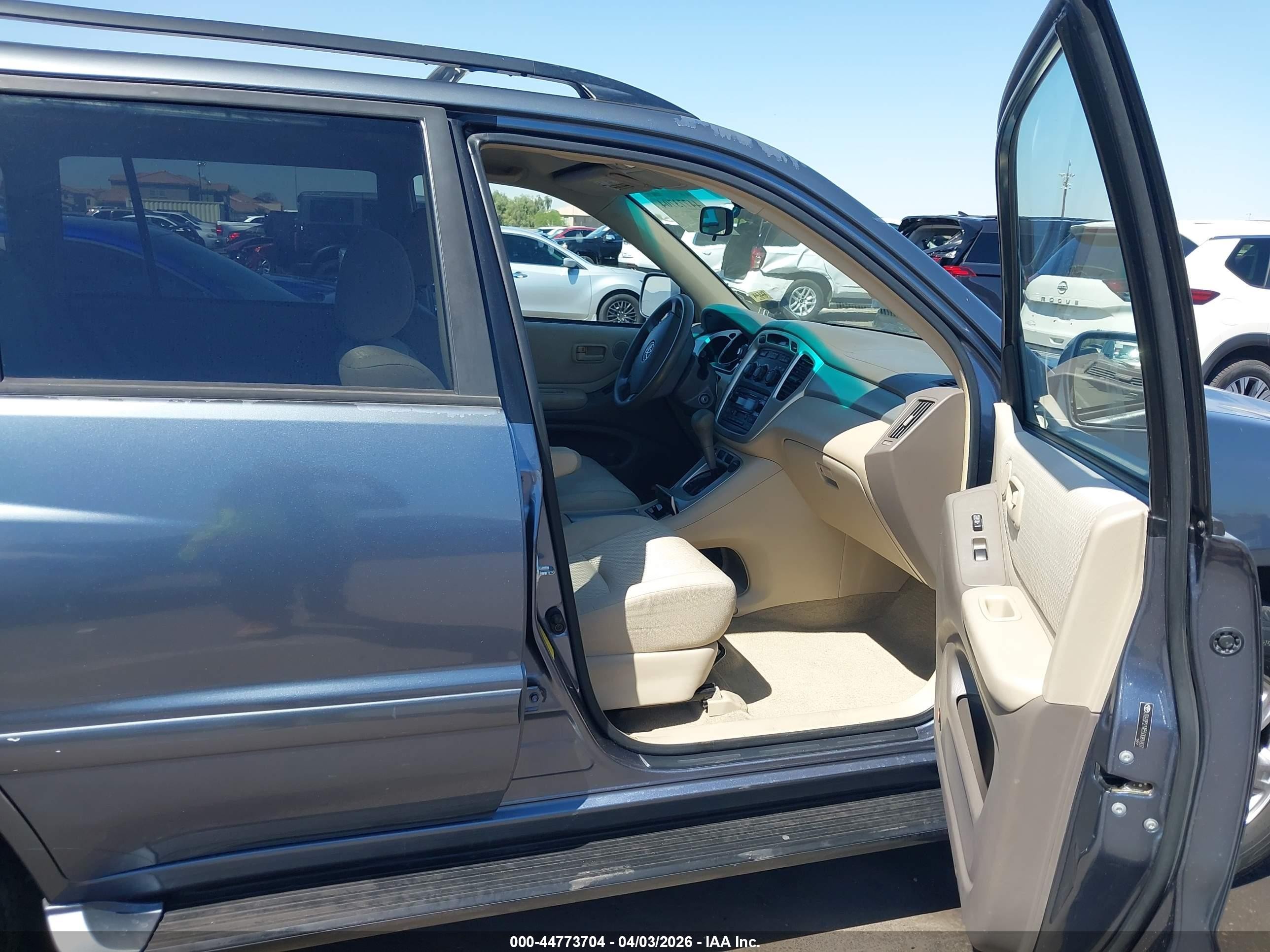 2005 Toyota Highlander V6 Blue vin: JTEDP21A550081807