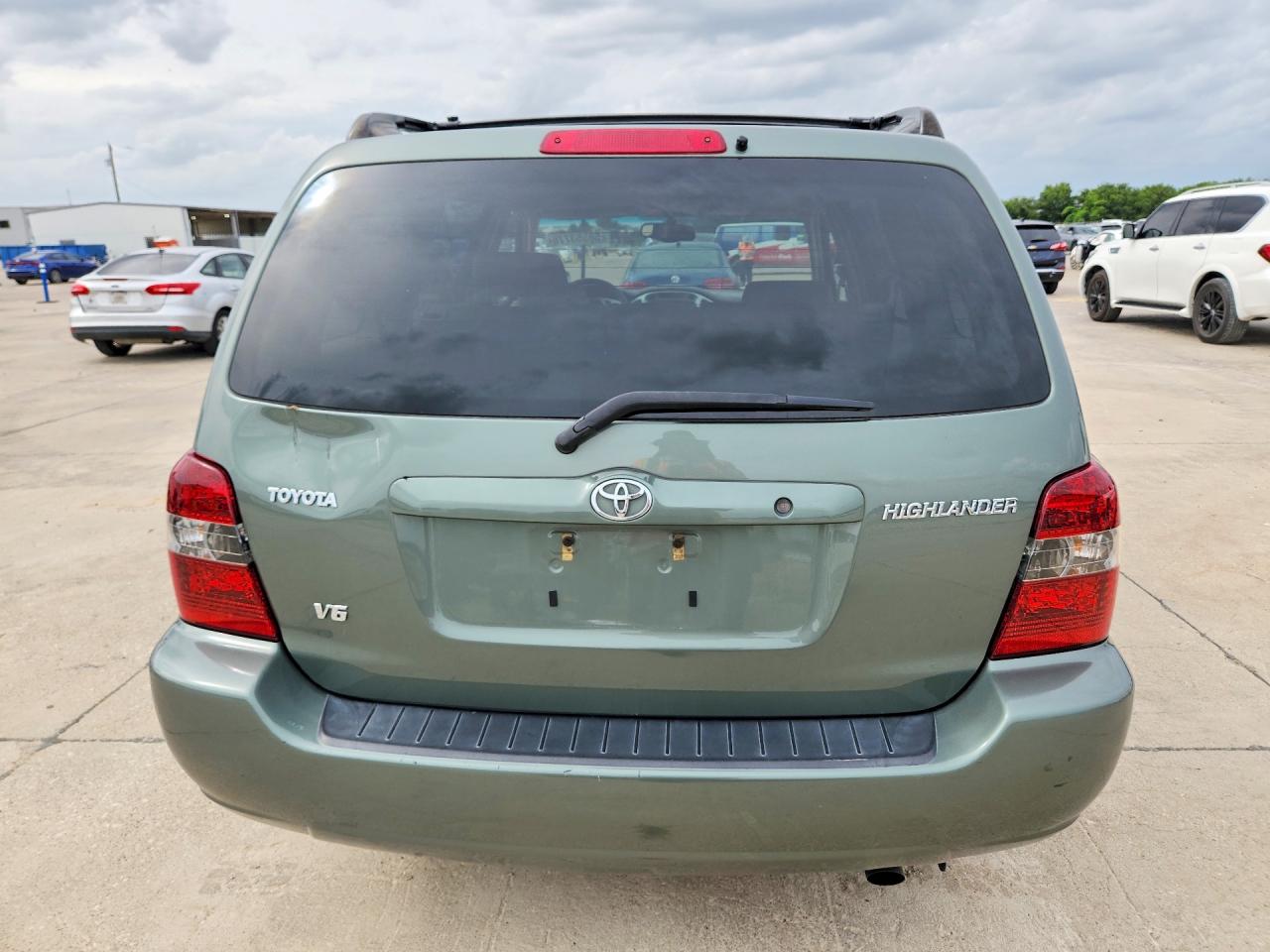 2004 Toyota Highlander Base Green vin: JTEDP21A640003101