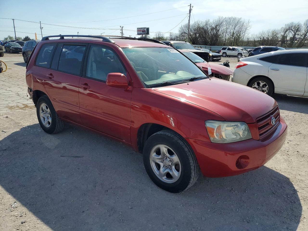 2004 Toyota Highlander Base Red vin: JTEDP21A640016382
