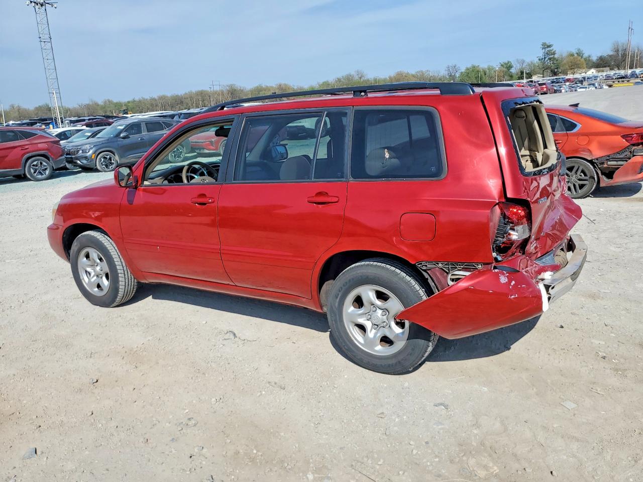 2004 Toyota Highlander Base Red vin: JTEDP21A640016382