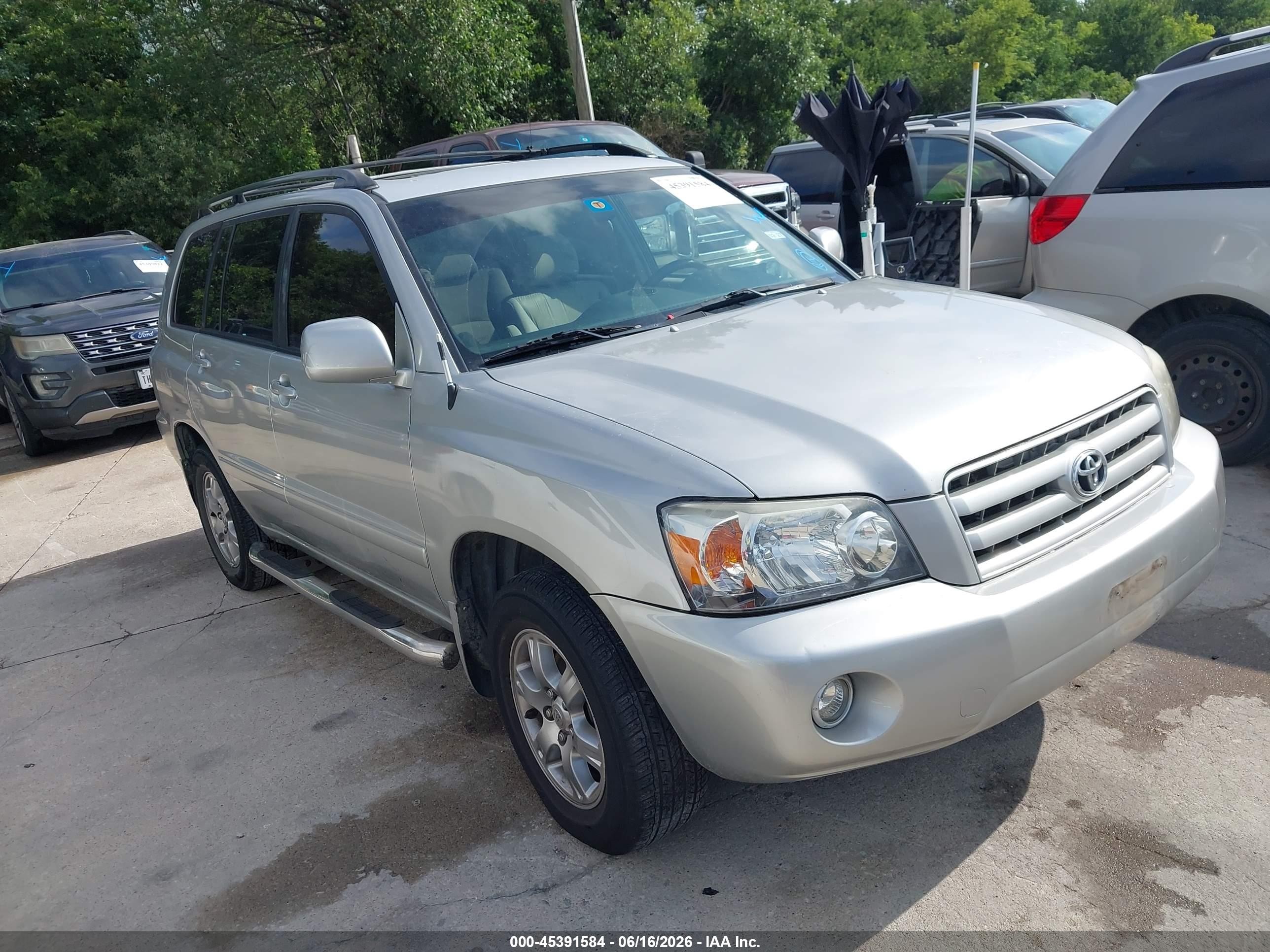 2005 Toyota Highlander V6 Silver vin: JTEDP21A650064241