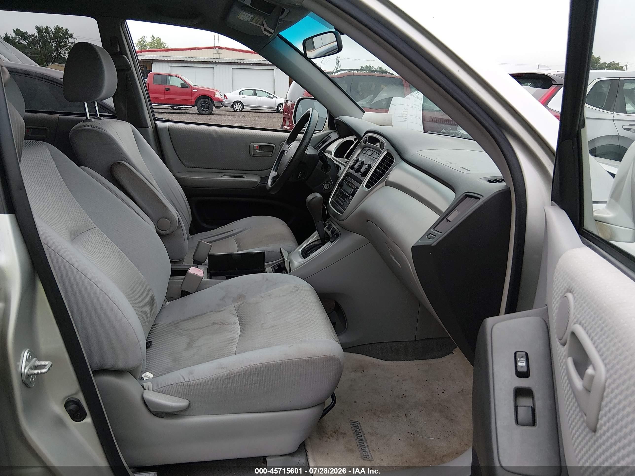2005 Toyota Highlander V6 Silver vin: JTEDP21A650064966