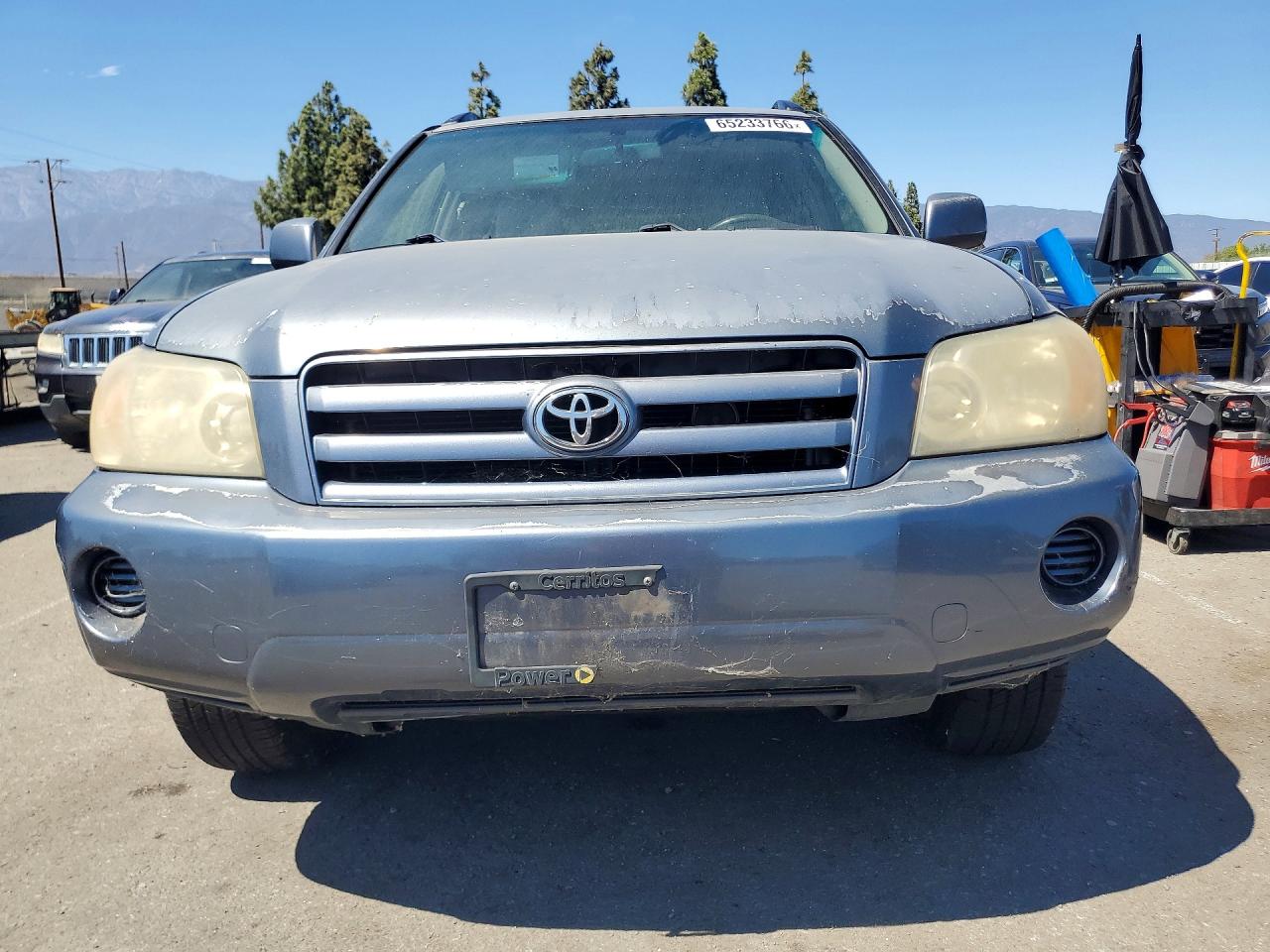 2005 Toyota Highlander Base Blue vin: JTEDP21A650077491