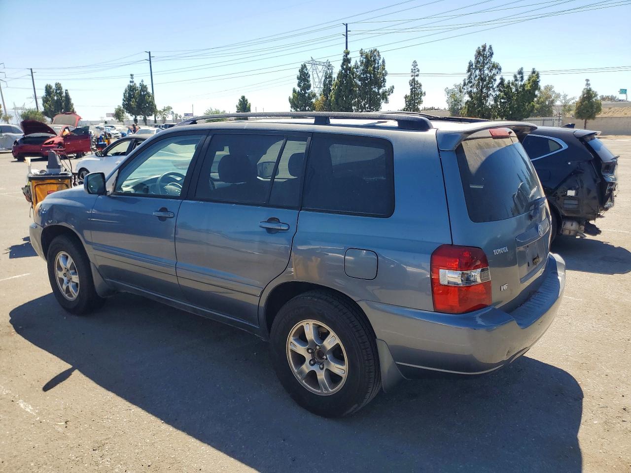 2005 Toyota Highlander Base Blue vin: JTEDP21A650077491