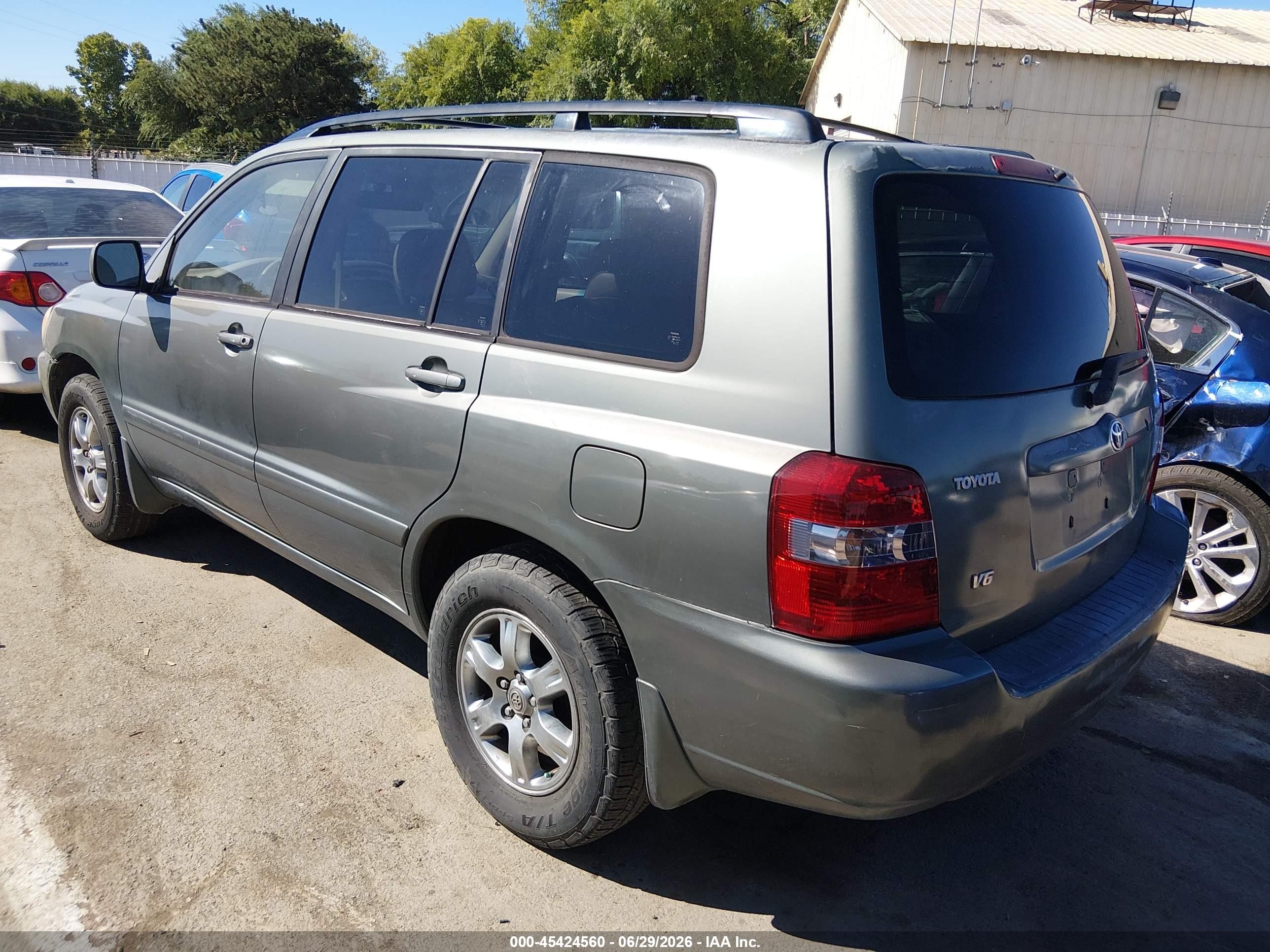 2005 Toyota Highlander V6 Green vin: JTEDP21A650091164