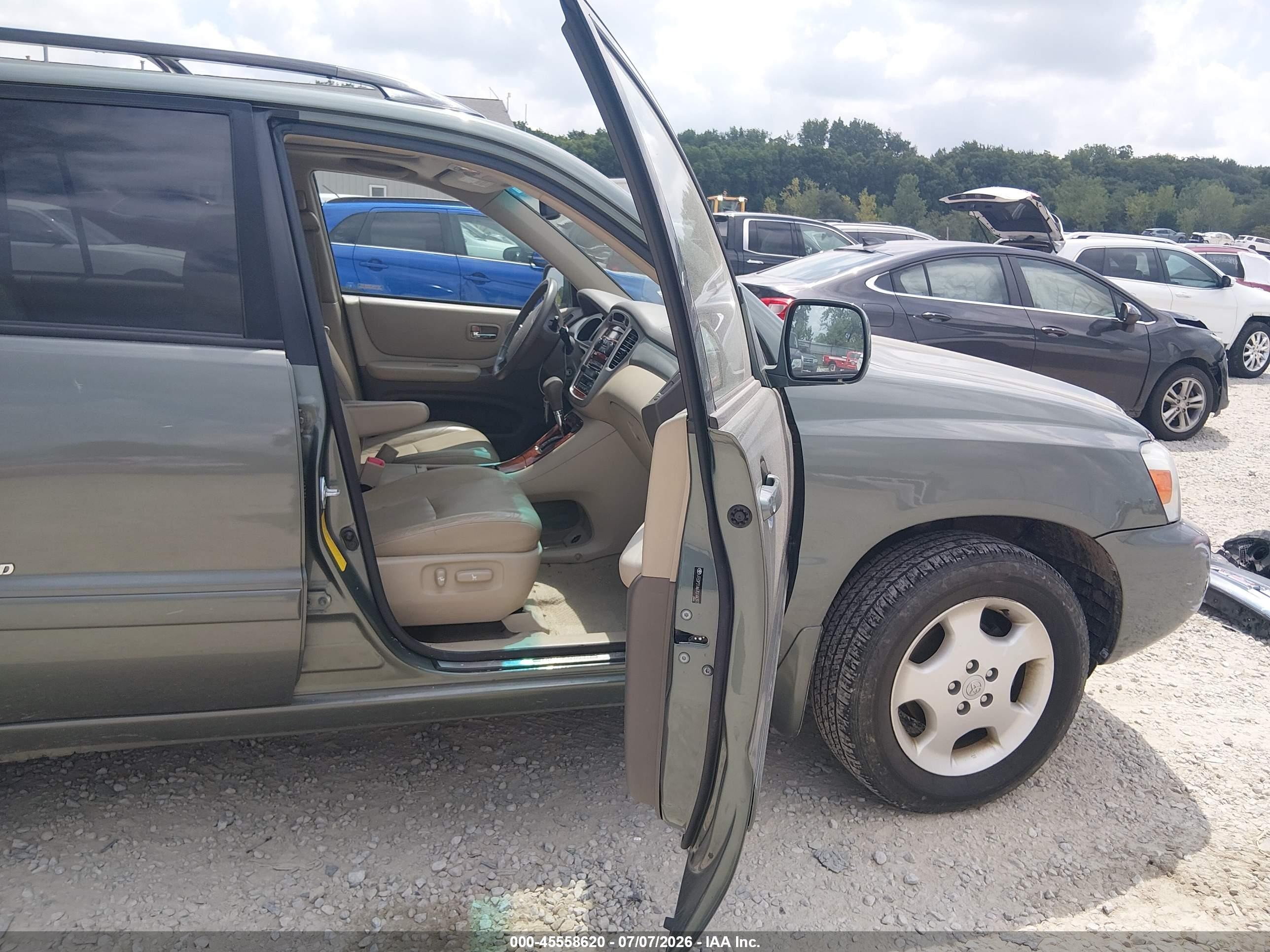 2007 Toyota Highlander Limited W/3rd Row Green vin: JTEDP21A670144397