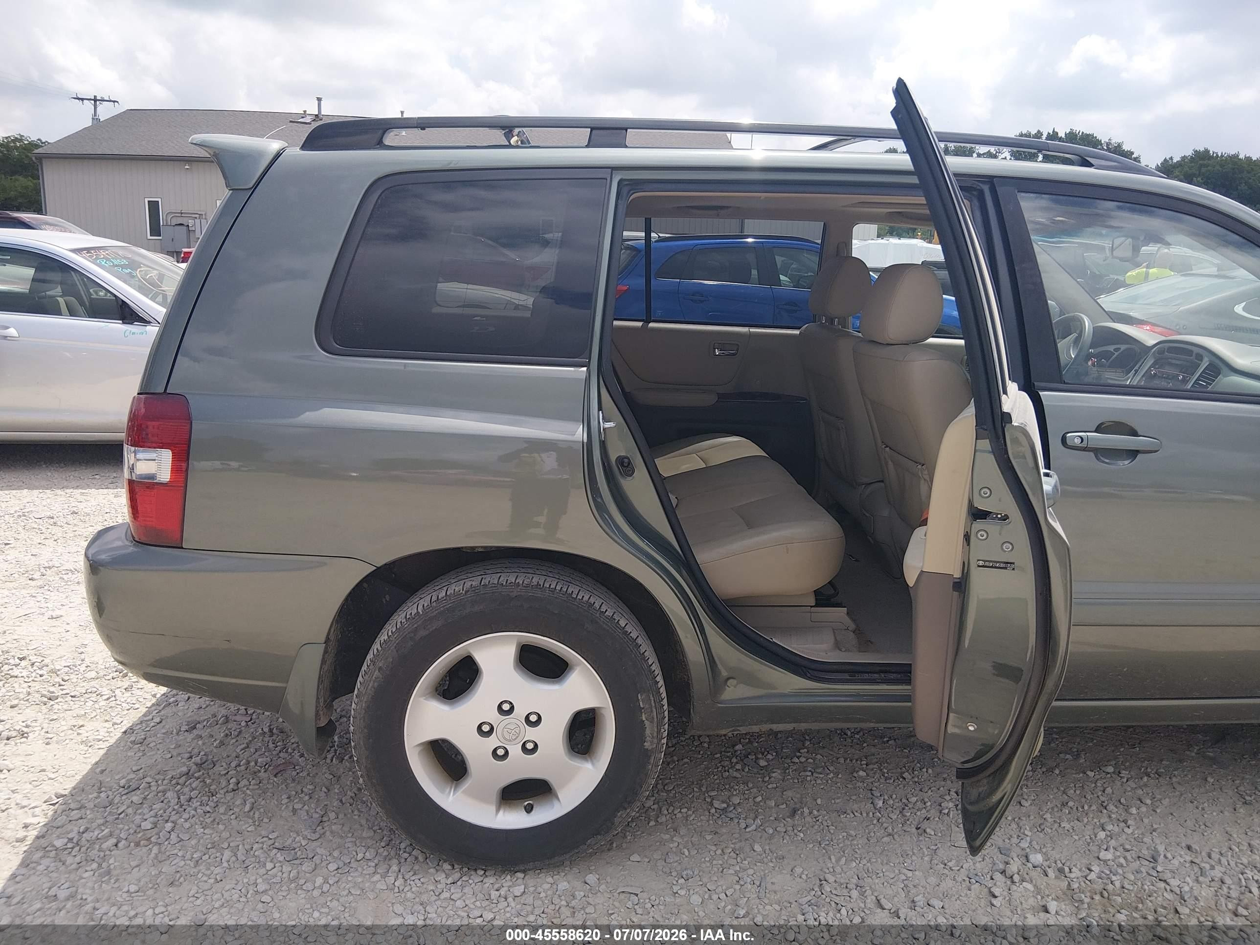 2007 Toyota Highlander Limited W/3rd Row Green vin: JTEDP21A670144397