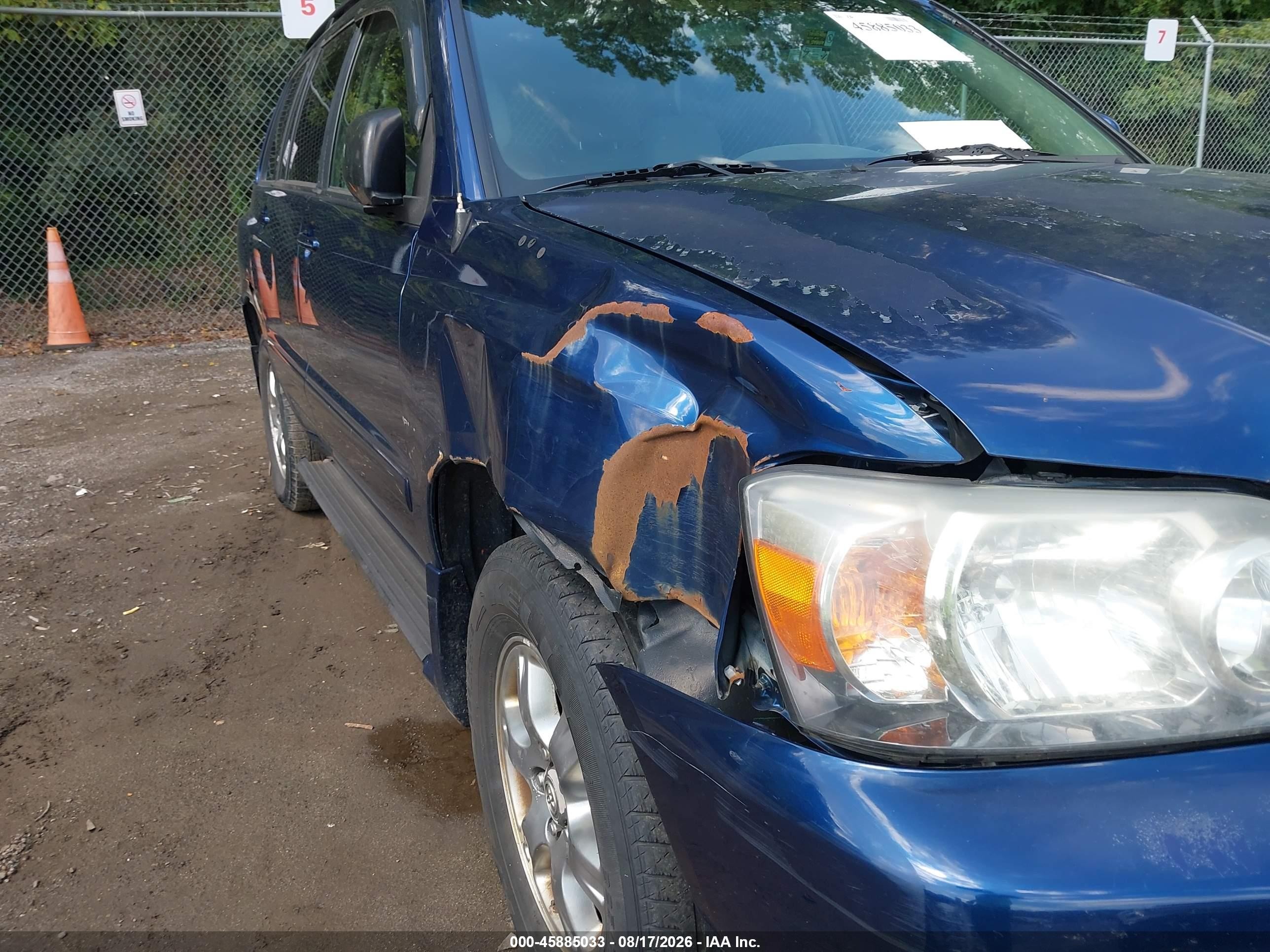 2004 Toyota Highlander V6 Blue vin: JTEDP21A740032865