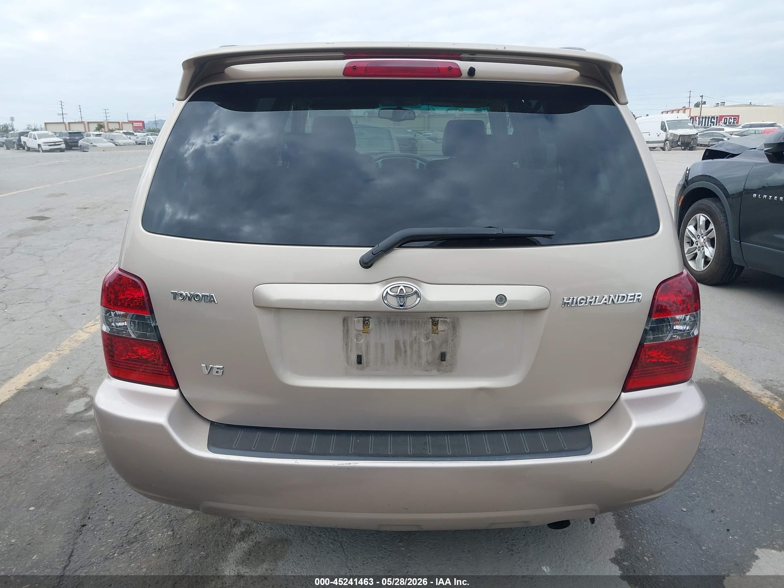 2004 Toyota Highlander Limited V6 Beige vin: JTEDP21A740034938
