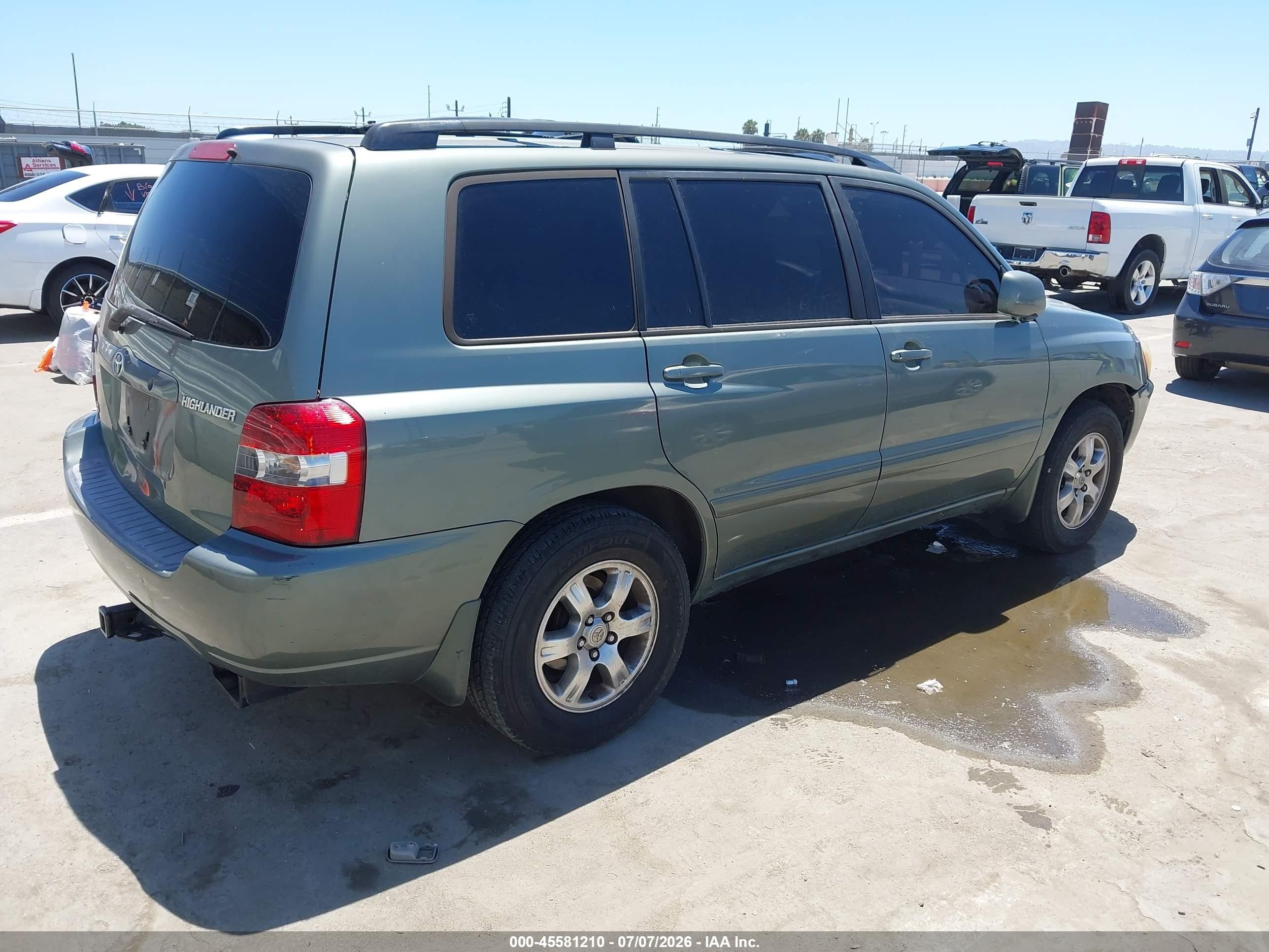 2005 Toyota Highlander V6 Green vin: JTEDP21A750047755