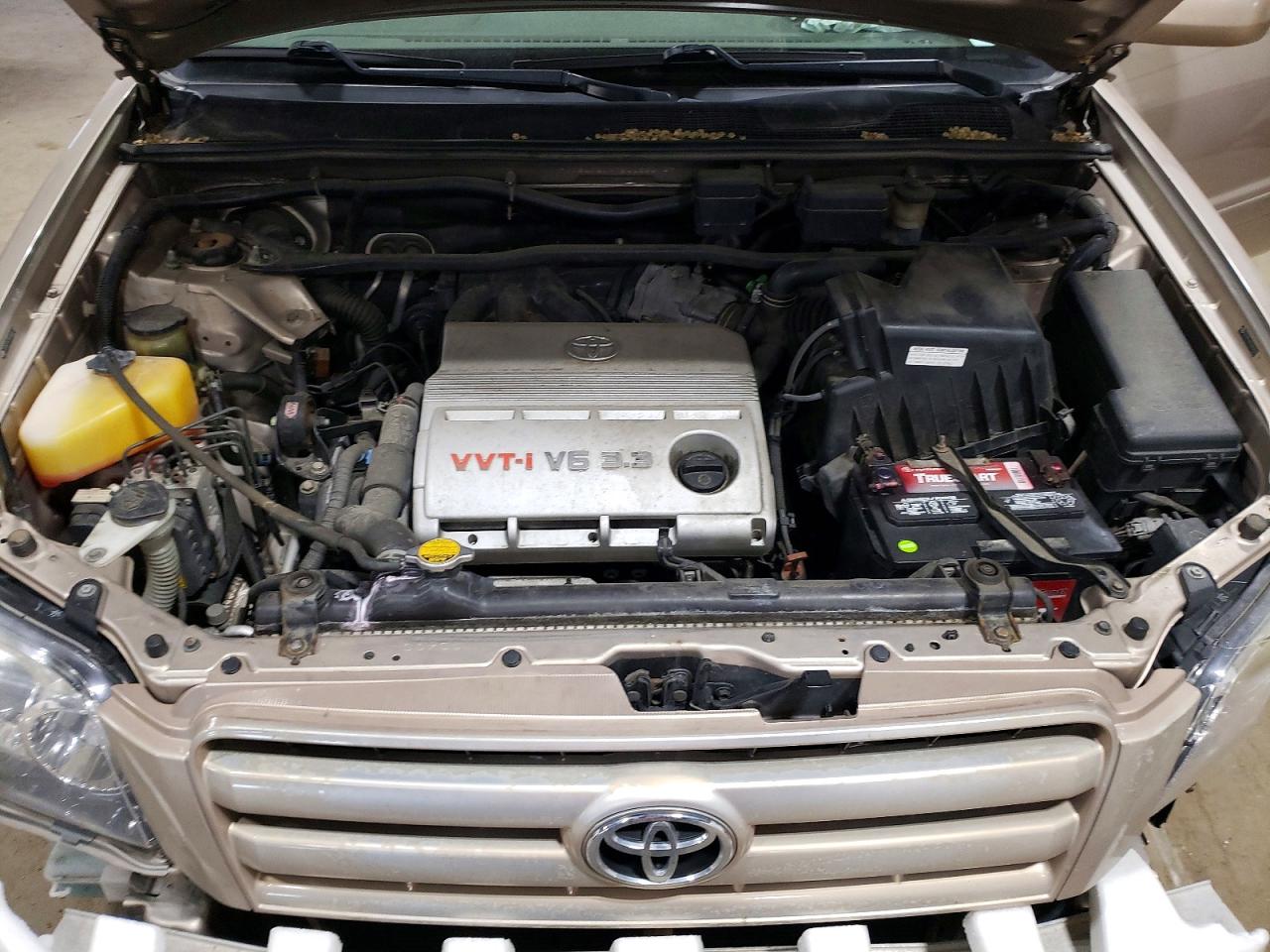 2005 Toyota Highlander Limited Tan vin: JTEDP21A750083073