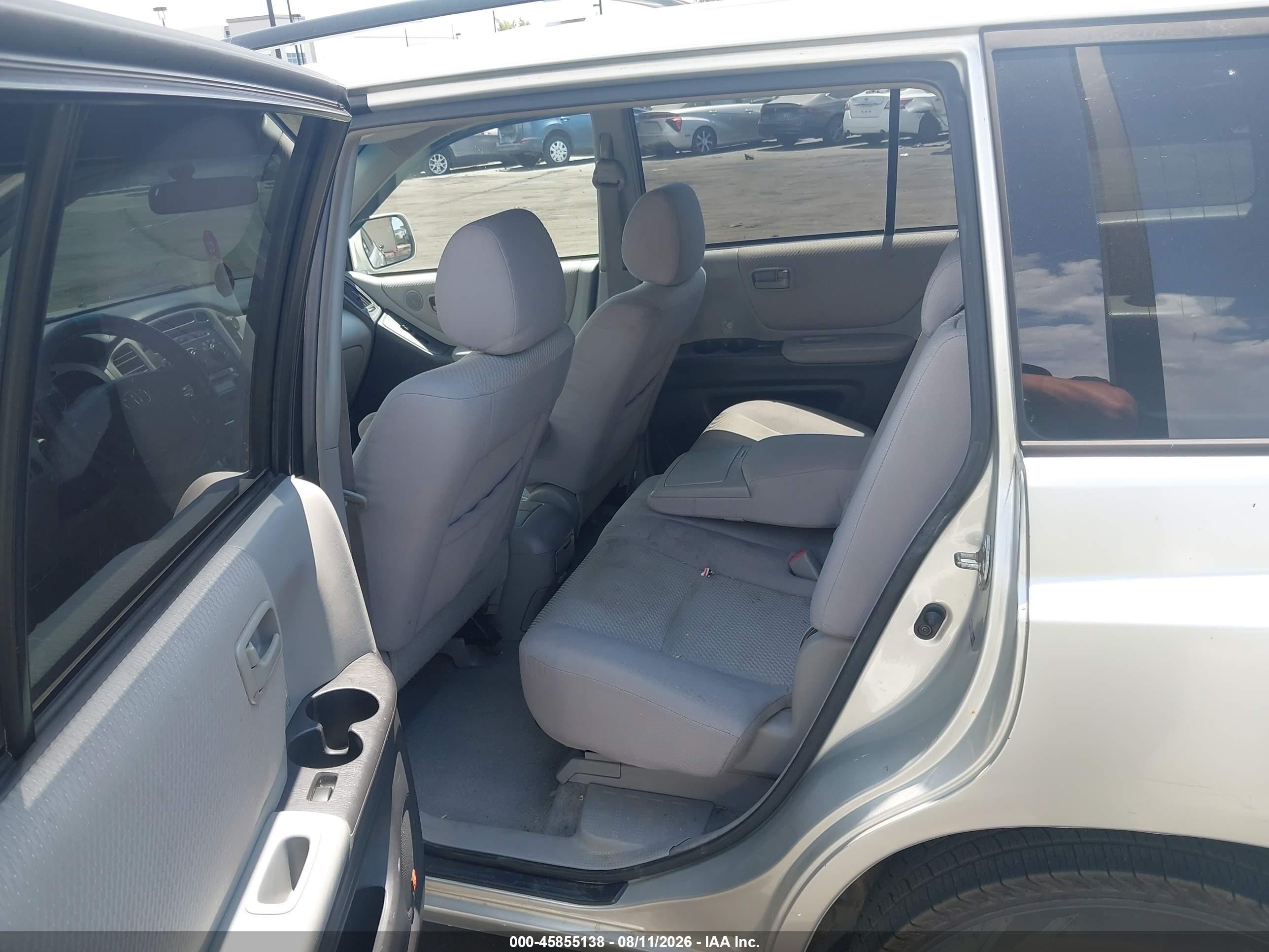2006 Toyota Highlander V6 Silver vin: JTEDP21A760125775