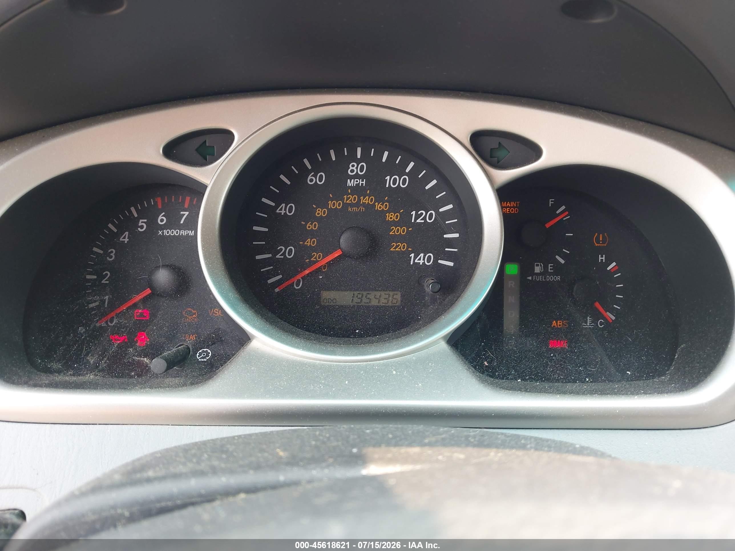 2004 Toyota Highlander V6 Серебряный vin: JTEDP21A840004010