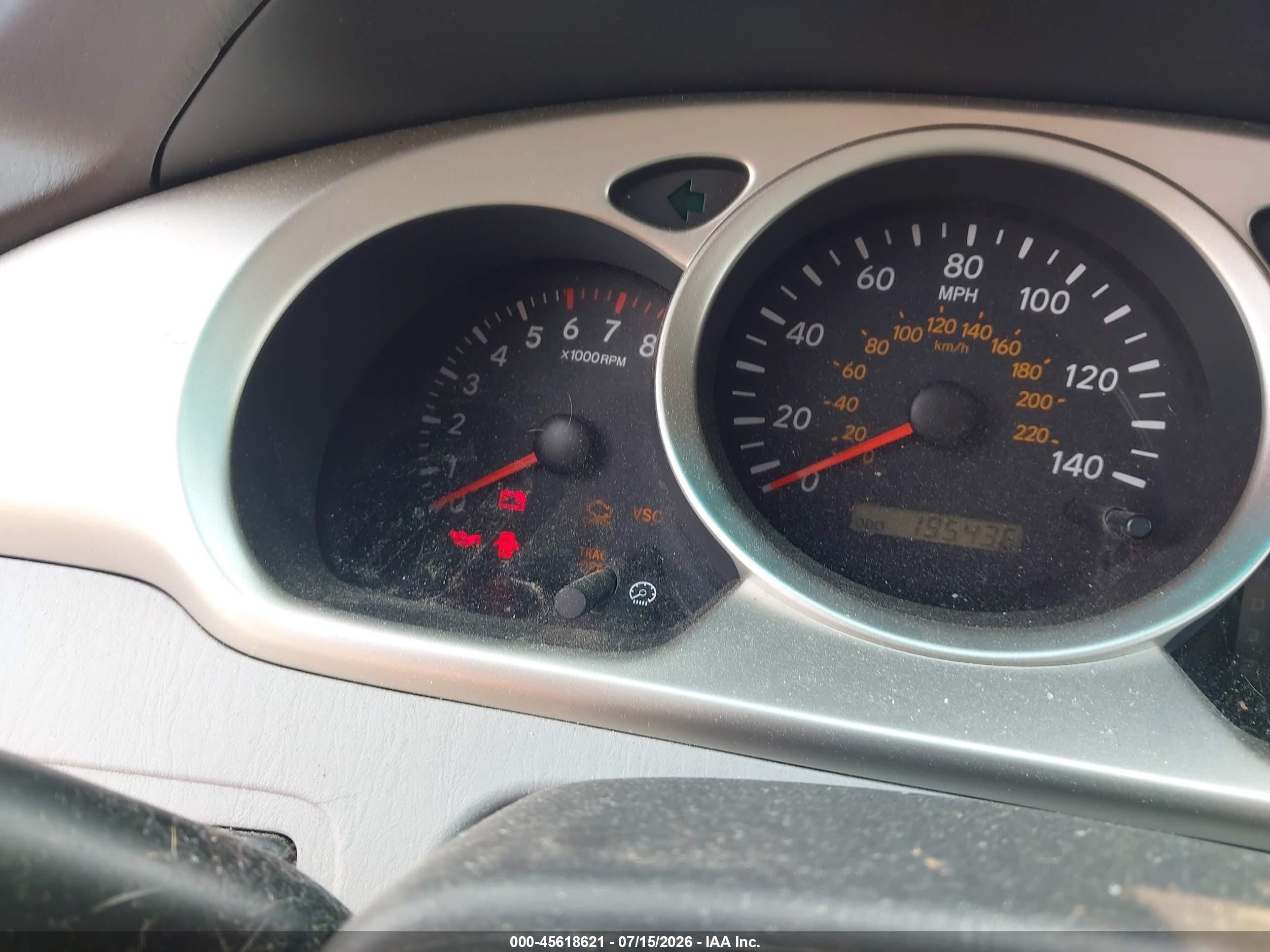 2004 Toyota Highlander V6 Серебряный vin: JTEDP21A840004010