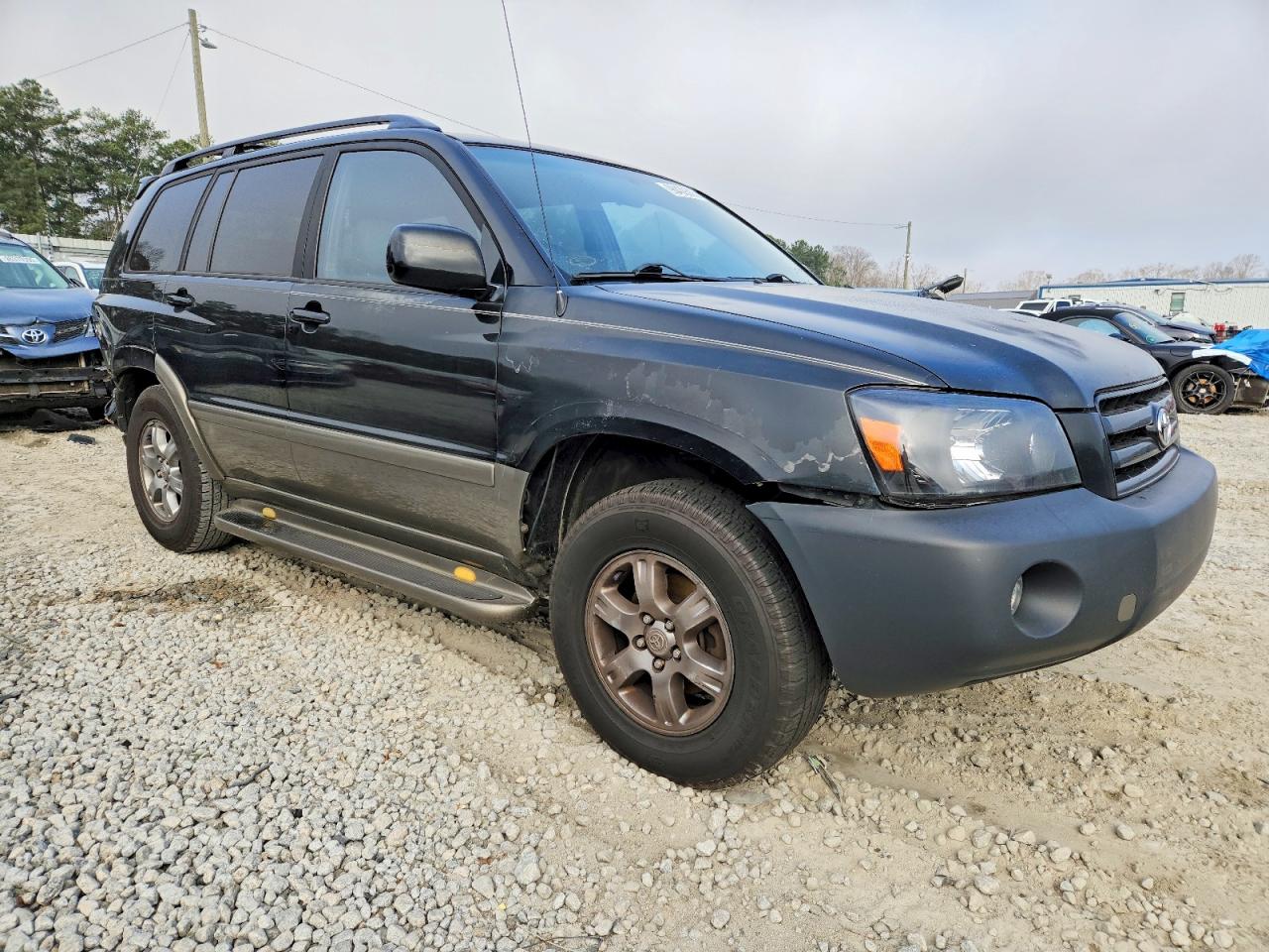 2004 Toyota Highlander Base Черный vin: JTEDP21A840008669