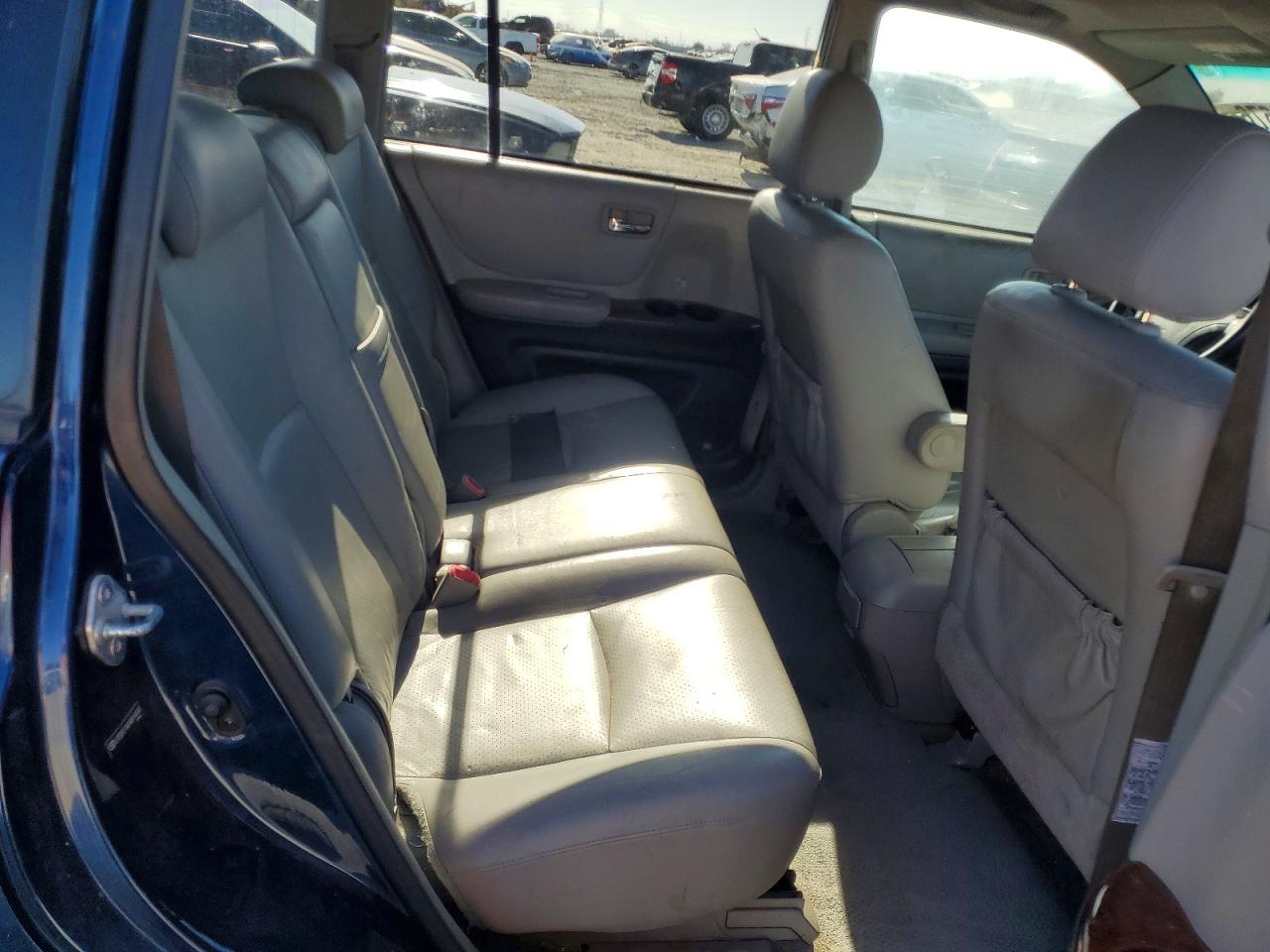 2004 Toyota Highlander Limited Blue vin: JTEDP21A840014648
