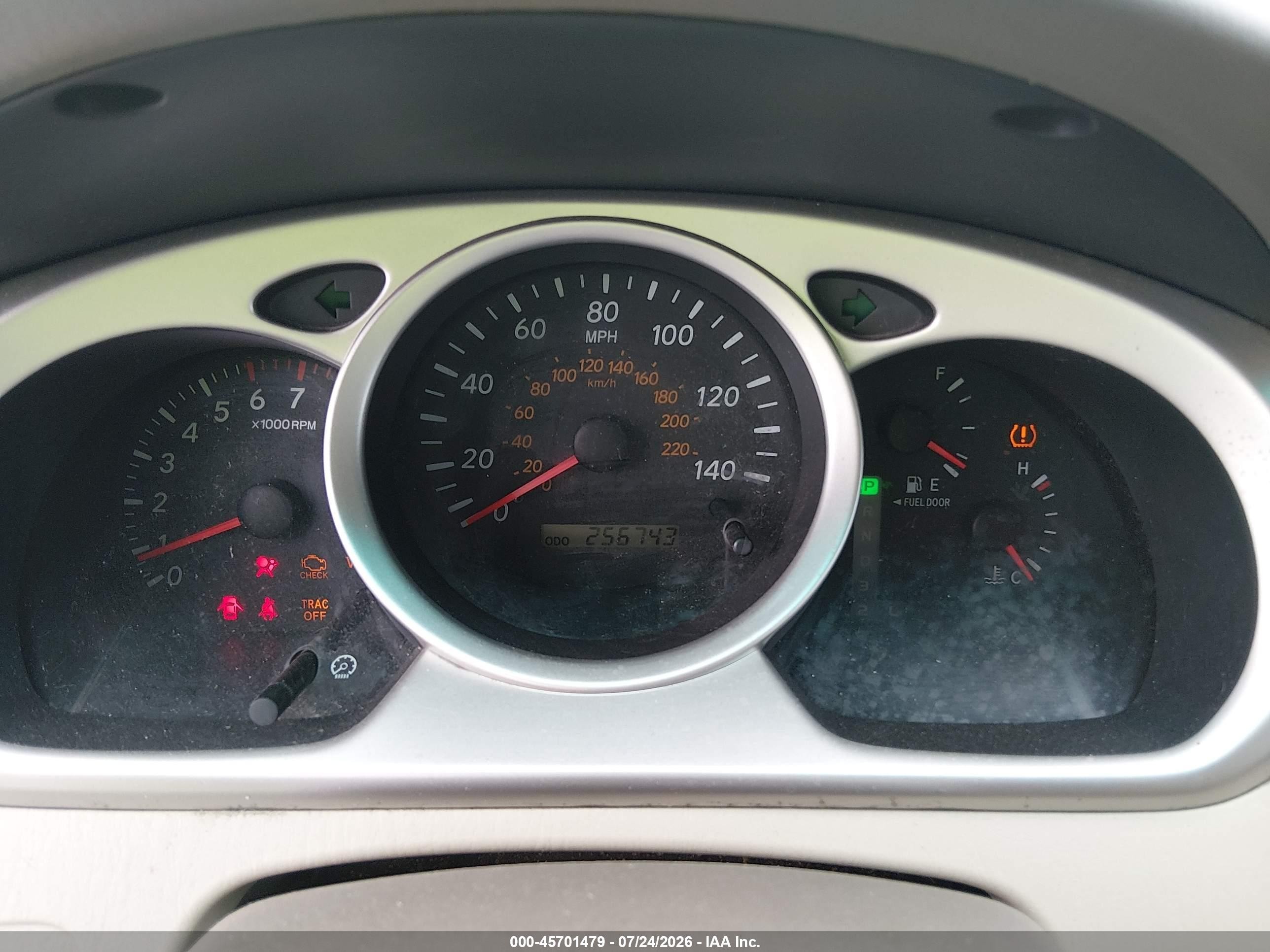 2004 Toyota Highlander Limited V6 White vin: JTEDP21A840015962