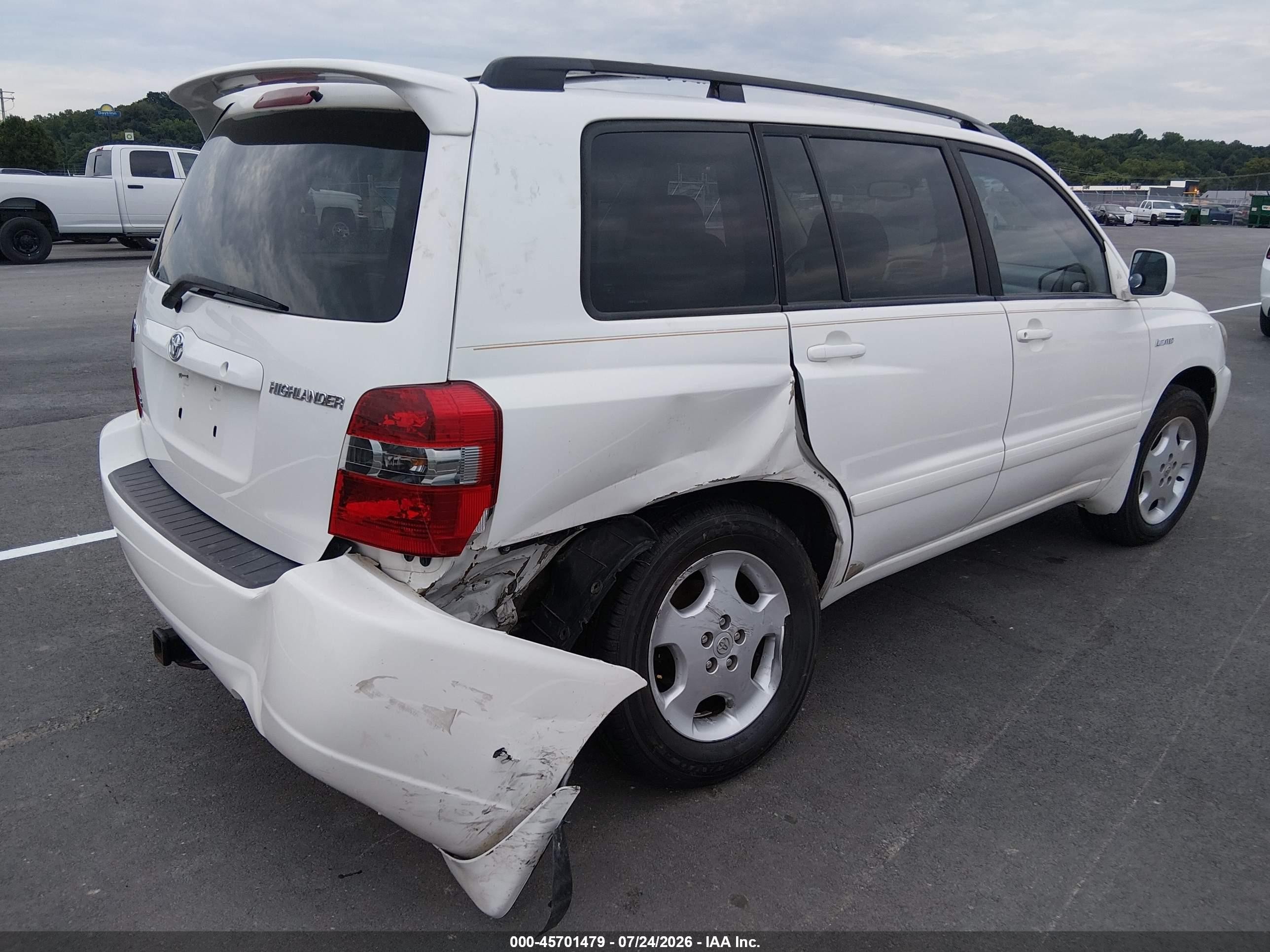 2004 Toyota Highlander Limited V6 White vin: JTEDP21A840015962