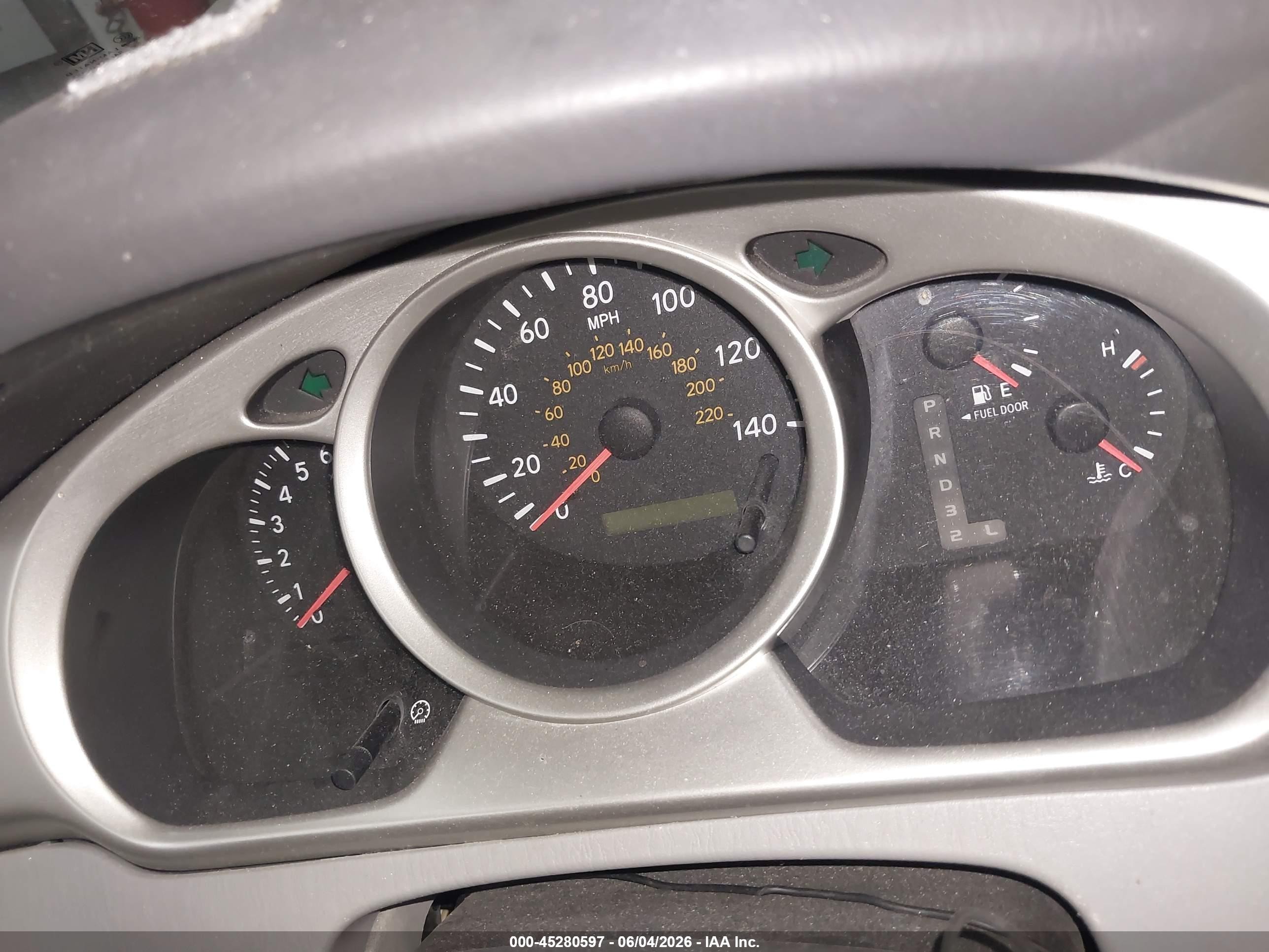 2004 Toyota Highlander V6 Gray vin: JTEDP21A840033247
