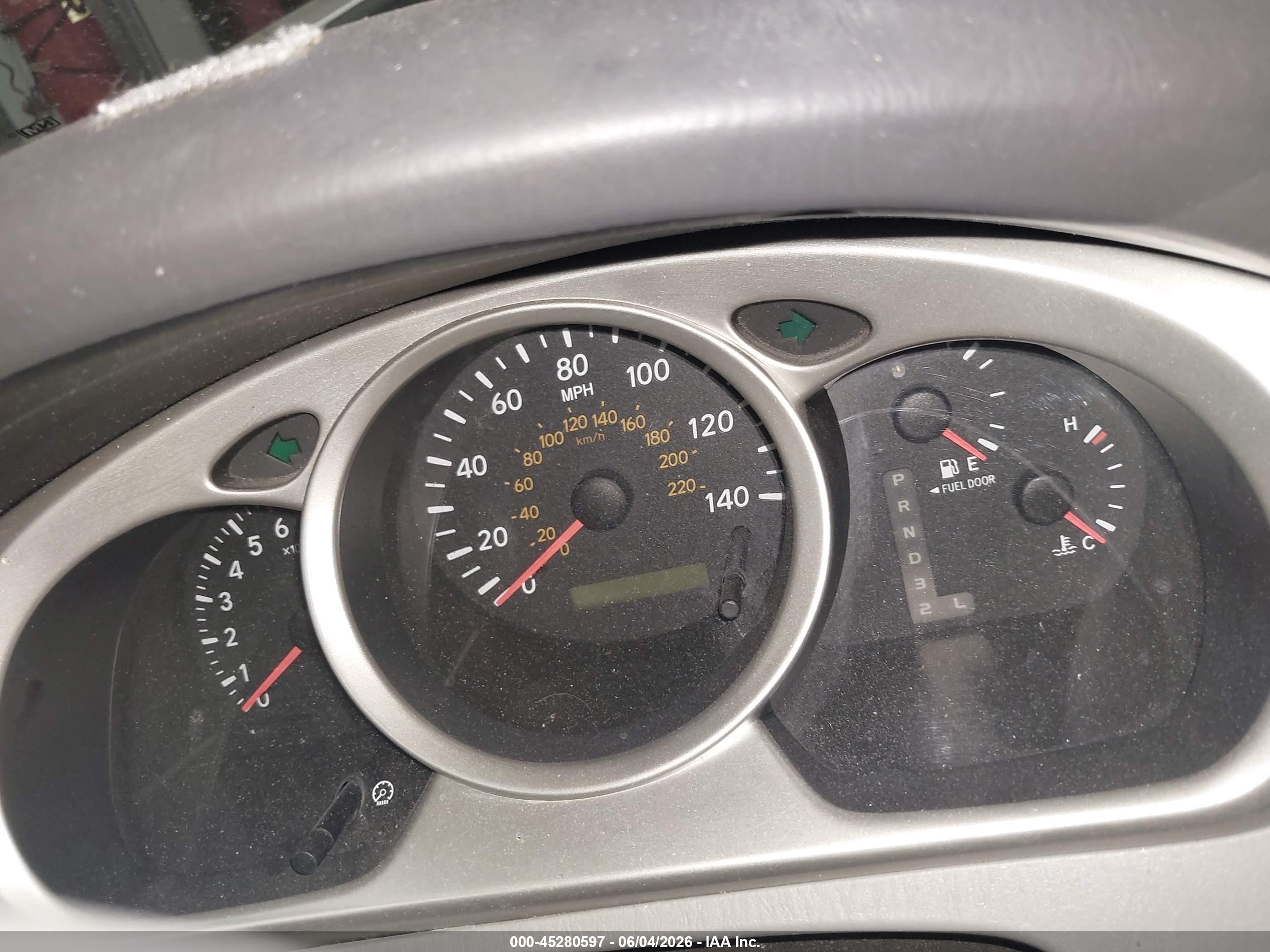 2004 Toyota Highlander V6 Gray vin: JTEDP21A840033247