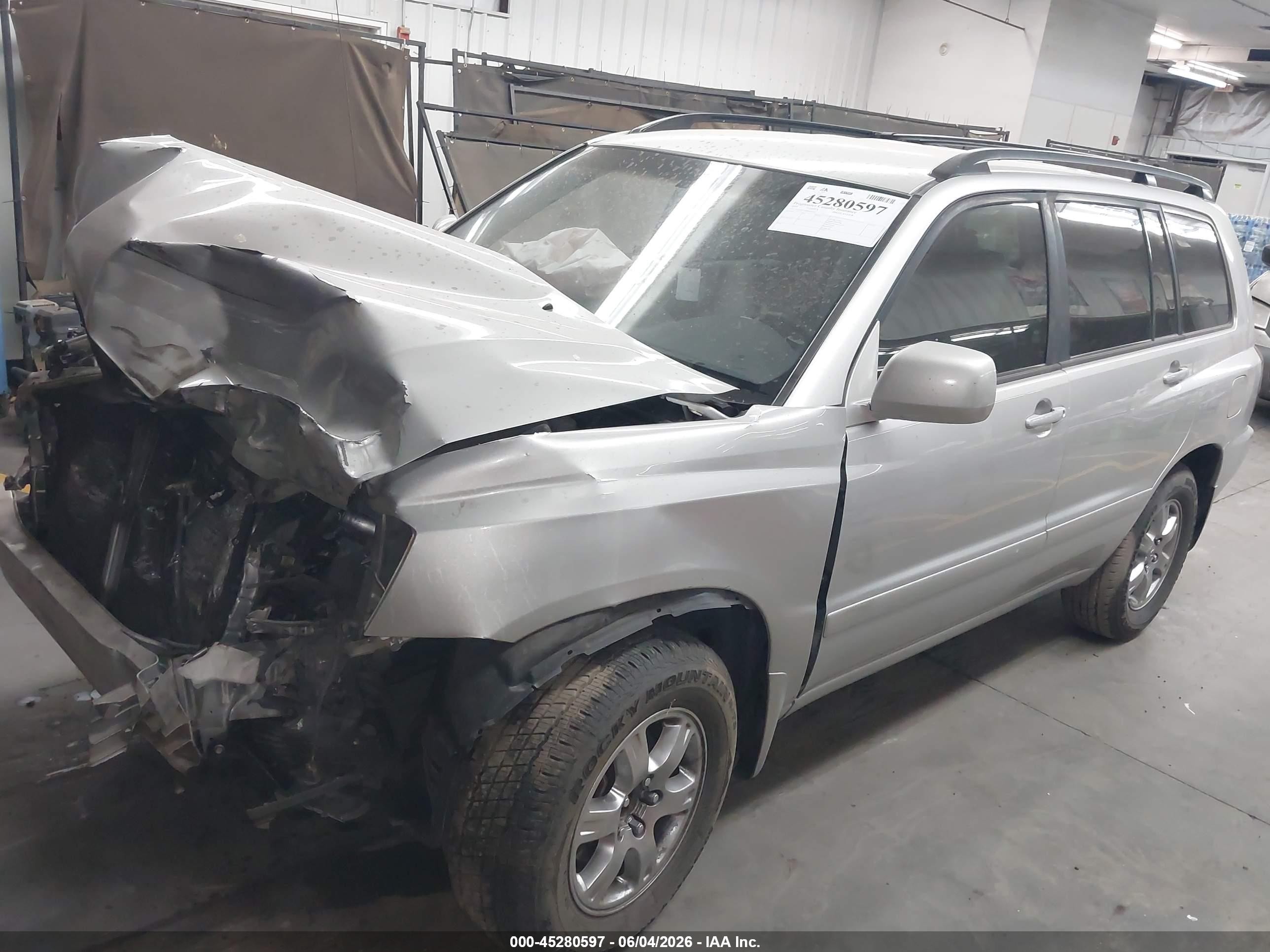 2004 Toyota Highlander V6 Gray vin: JTEDP21A840033247