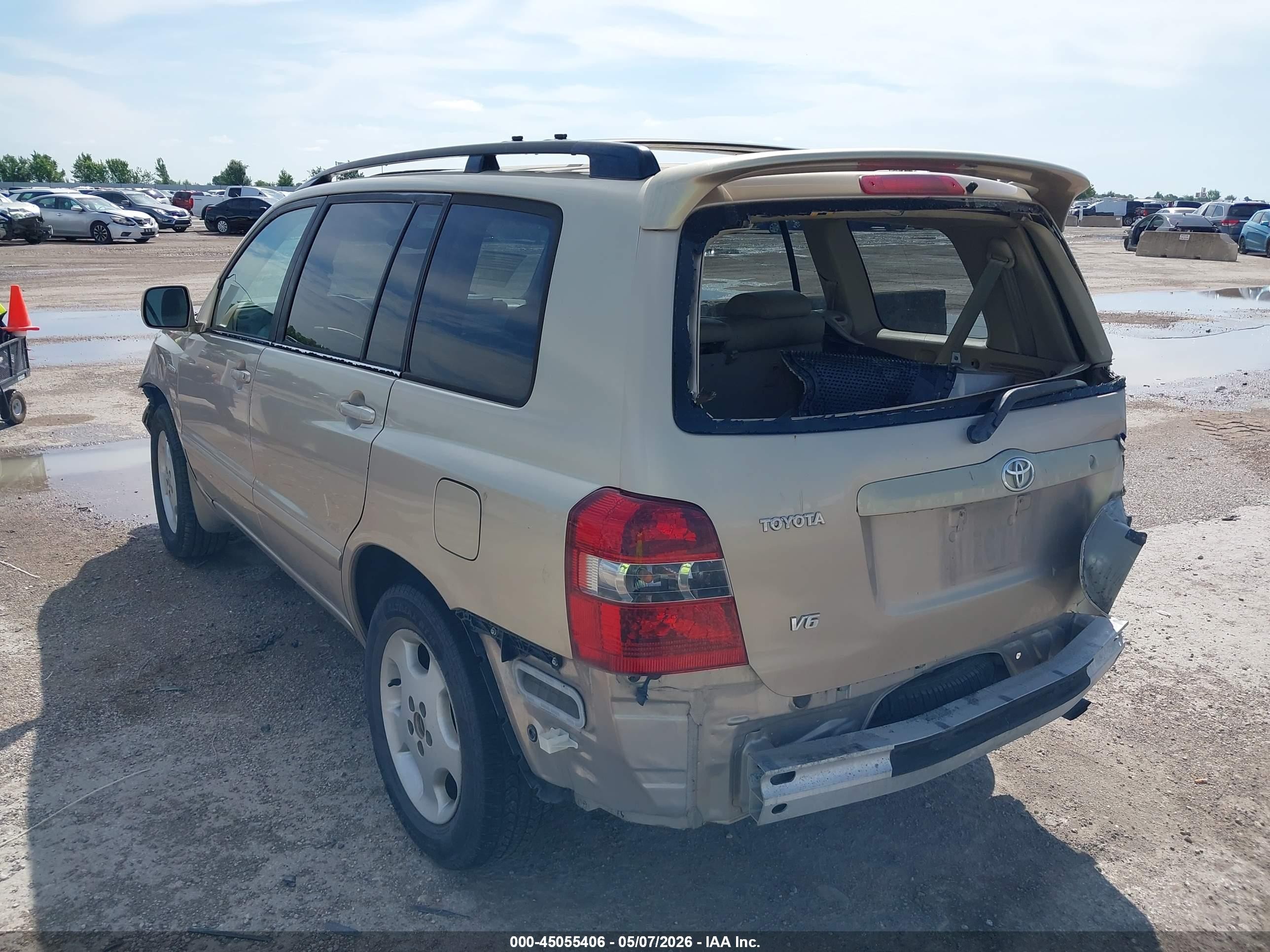2004 Toyota Highlander Limited V6 Gold vin: JTEDP21A840035967