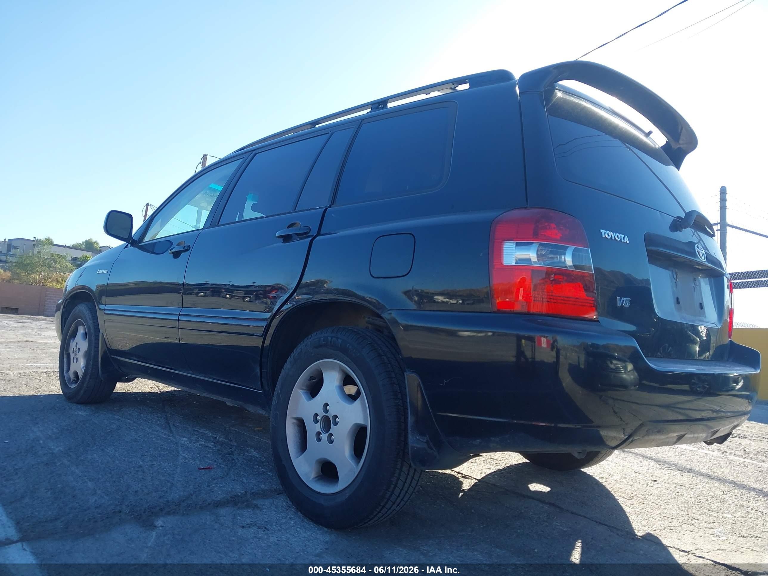 2005 Toyota Highlander Limited V6 Black vin: JTEDP21A850056237