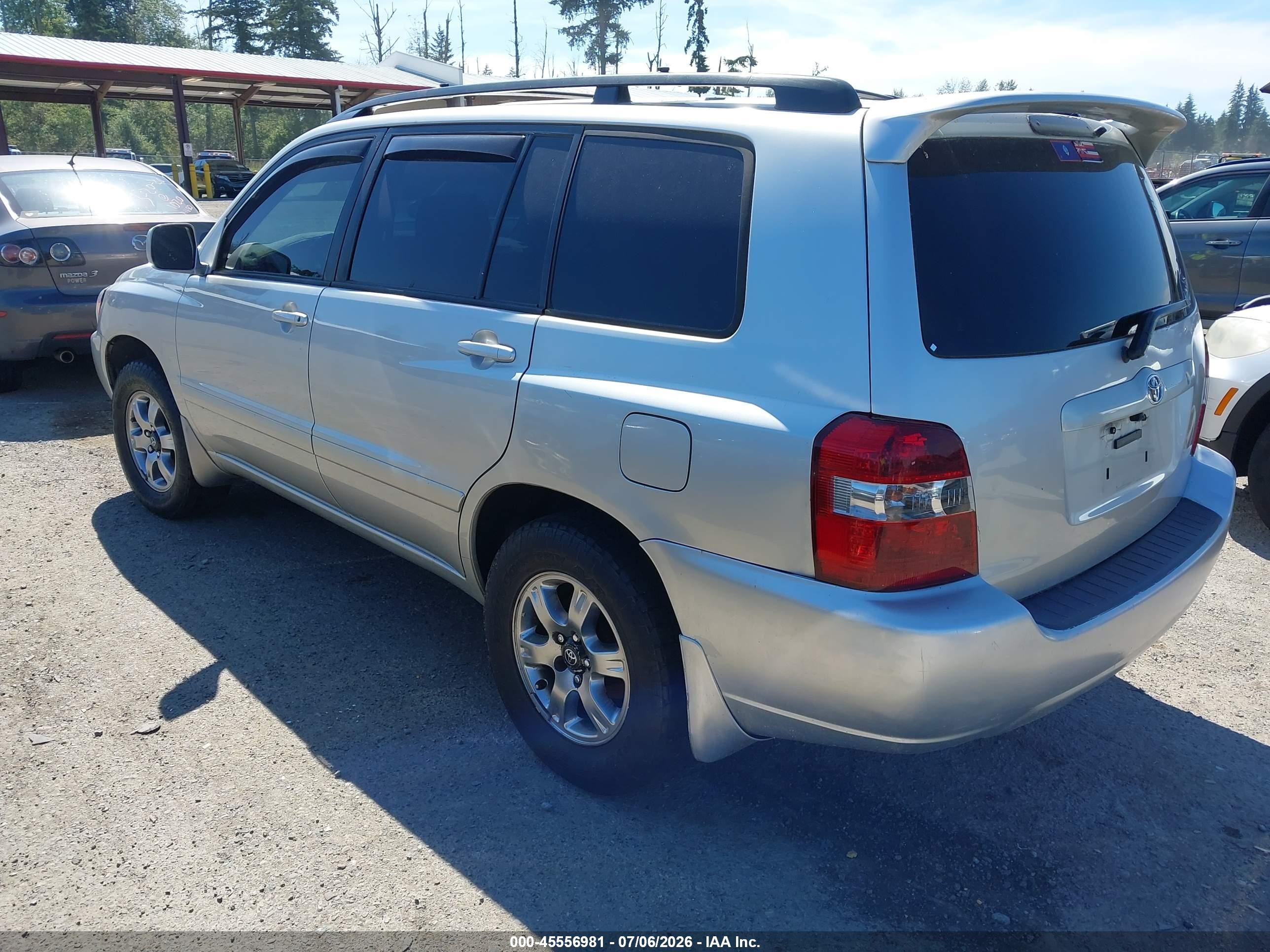 2005 Toyota Highlander V6 Silver vin: JTEDP21A850060756