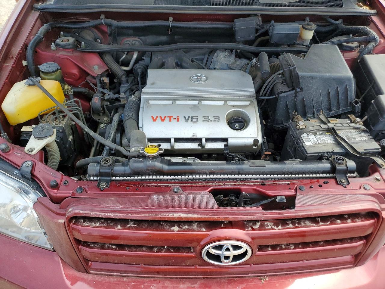 2005 Toyota Highlander Base Maroon vin: JTEDP21A850069957