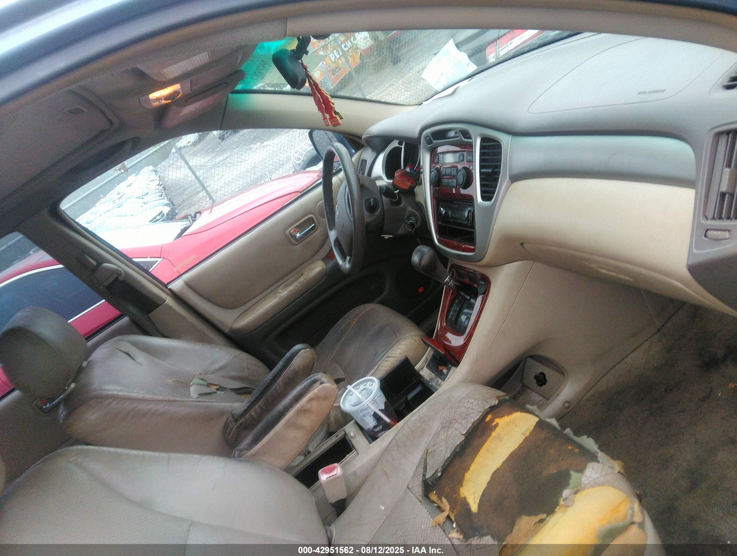 2005 Toyota Highlander Limited Blue vin: JTEDP21A850085902