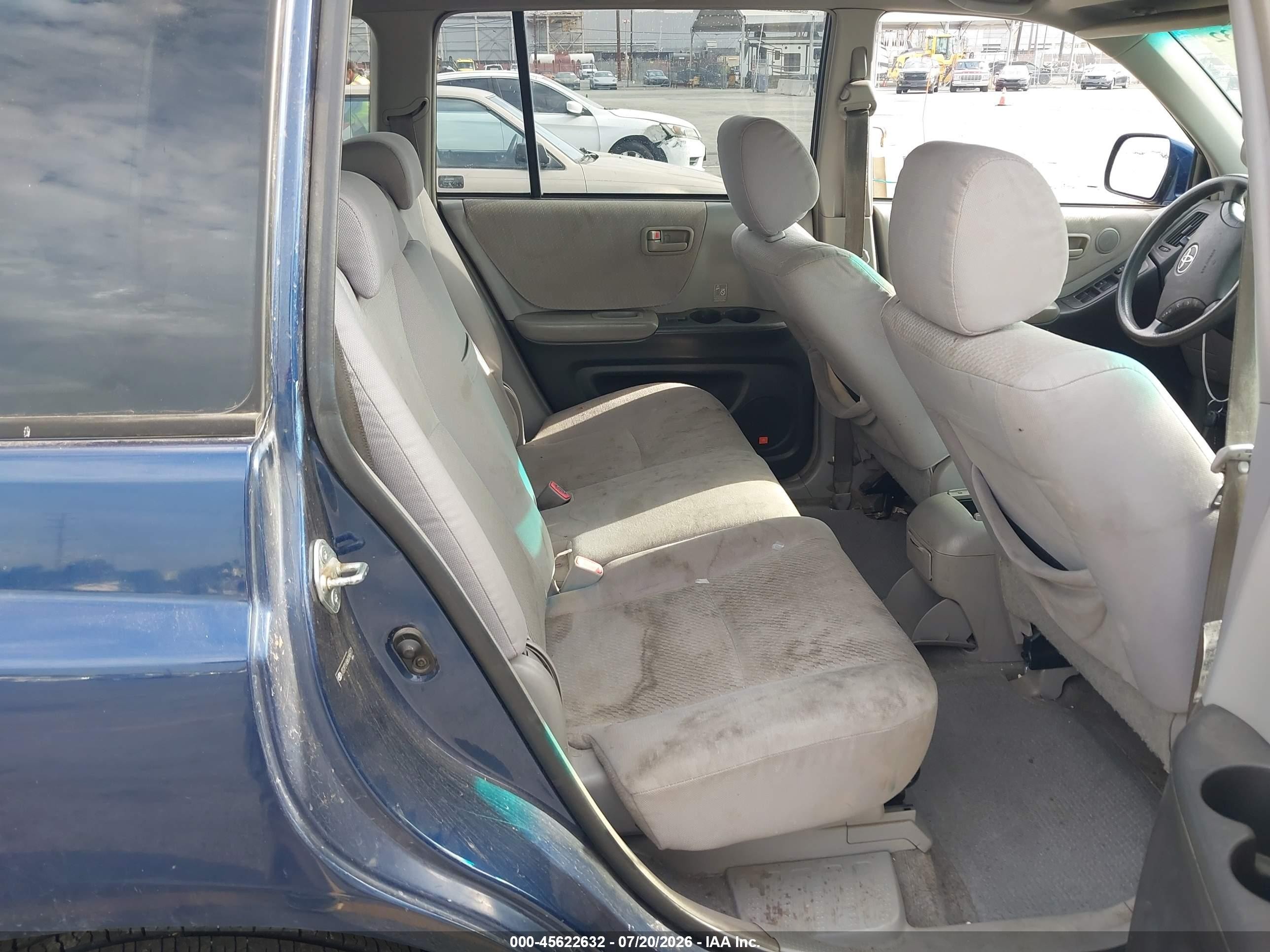 2006 Toyota Highlander V6 Purple vin: JTEDP21A860096917