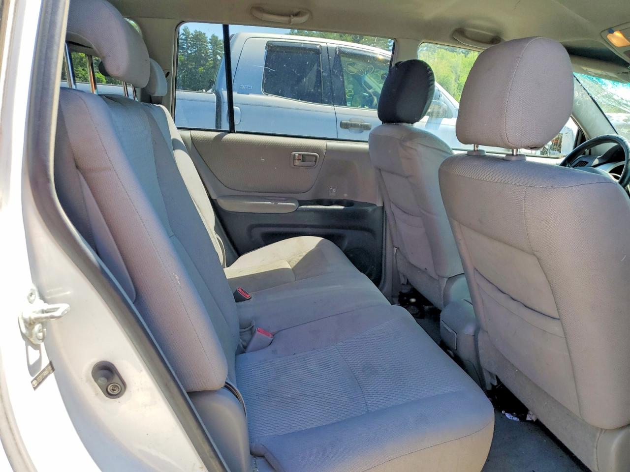 2006 Toyota Highlander Limited White vin: JTEDP21A860118432