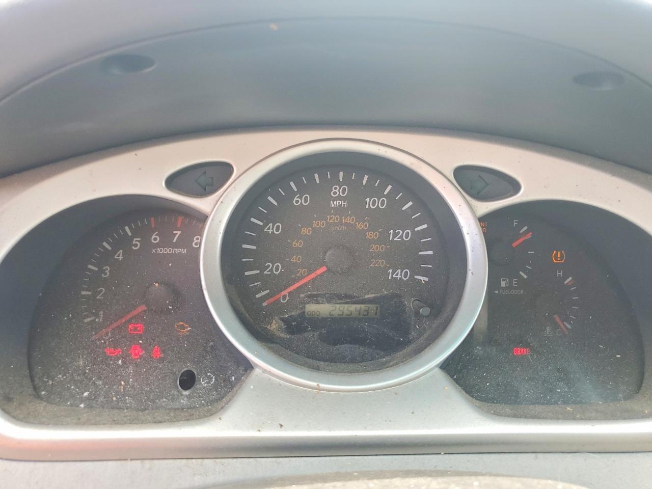 2006 Toyota Highlander Silver vin: JTEDP21A860126336