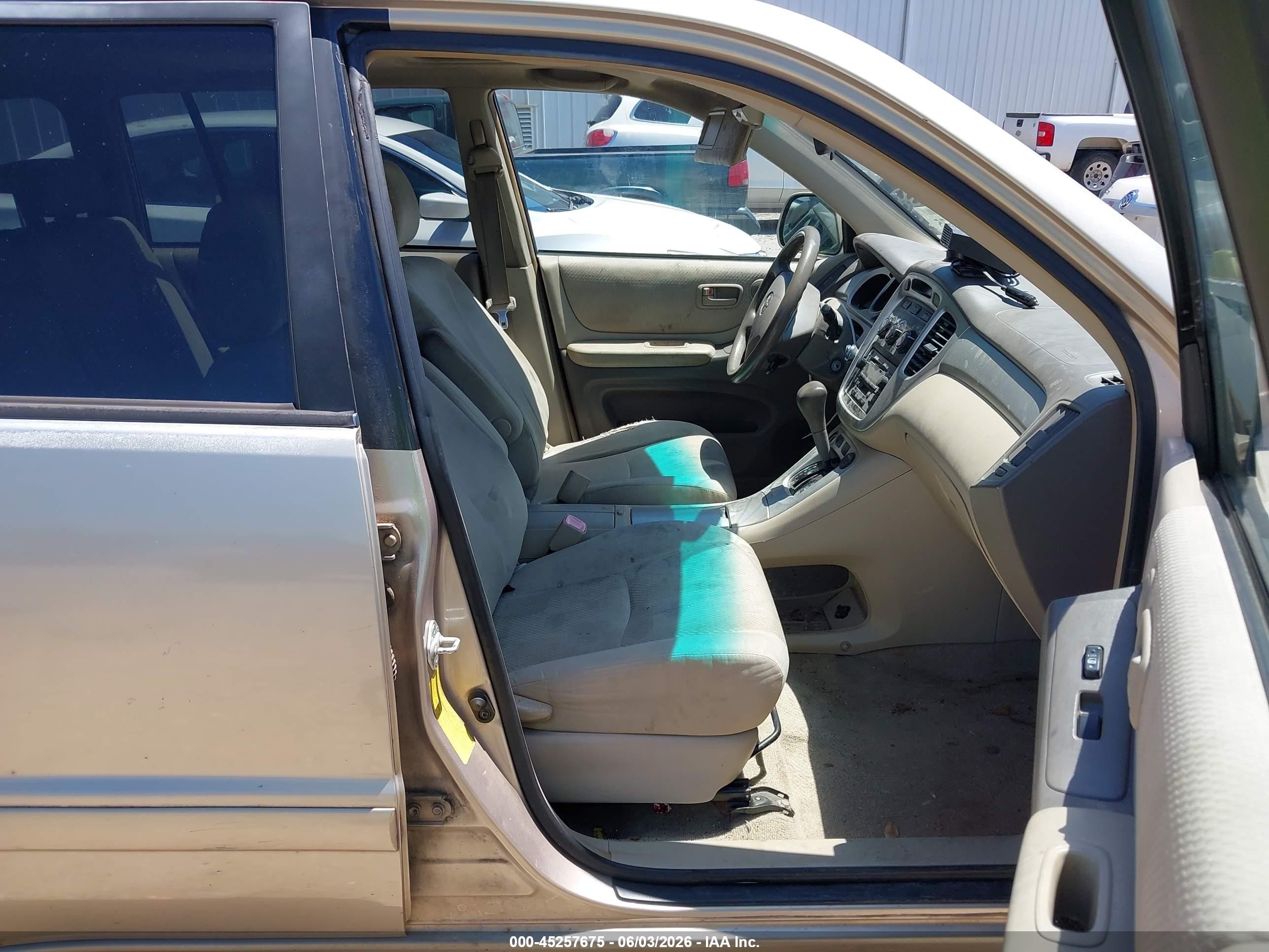 2007 Toyota Highlander V6 Champagne vin: JTEDP21A870147642