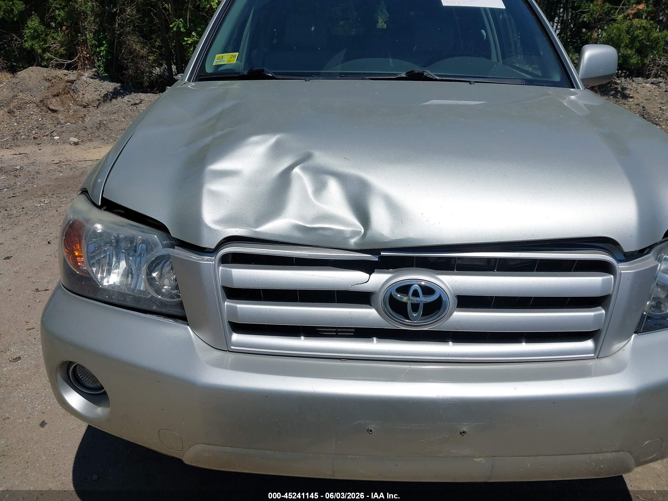 2004 Toyota Highlander Limited V6 Silver vin: JTEDP21A940002802