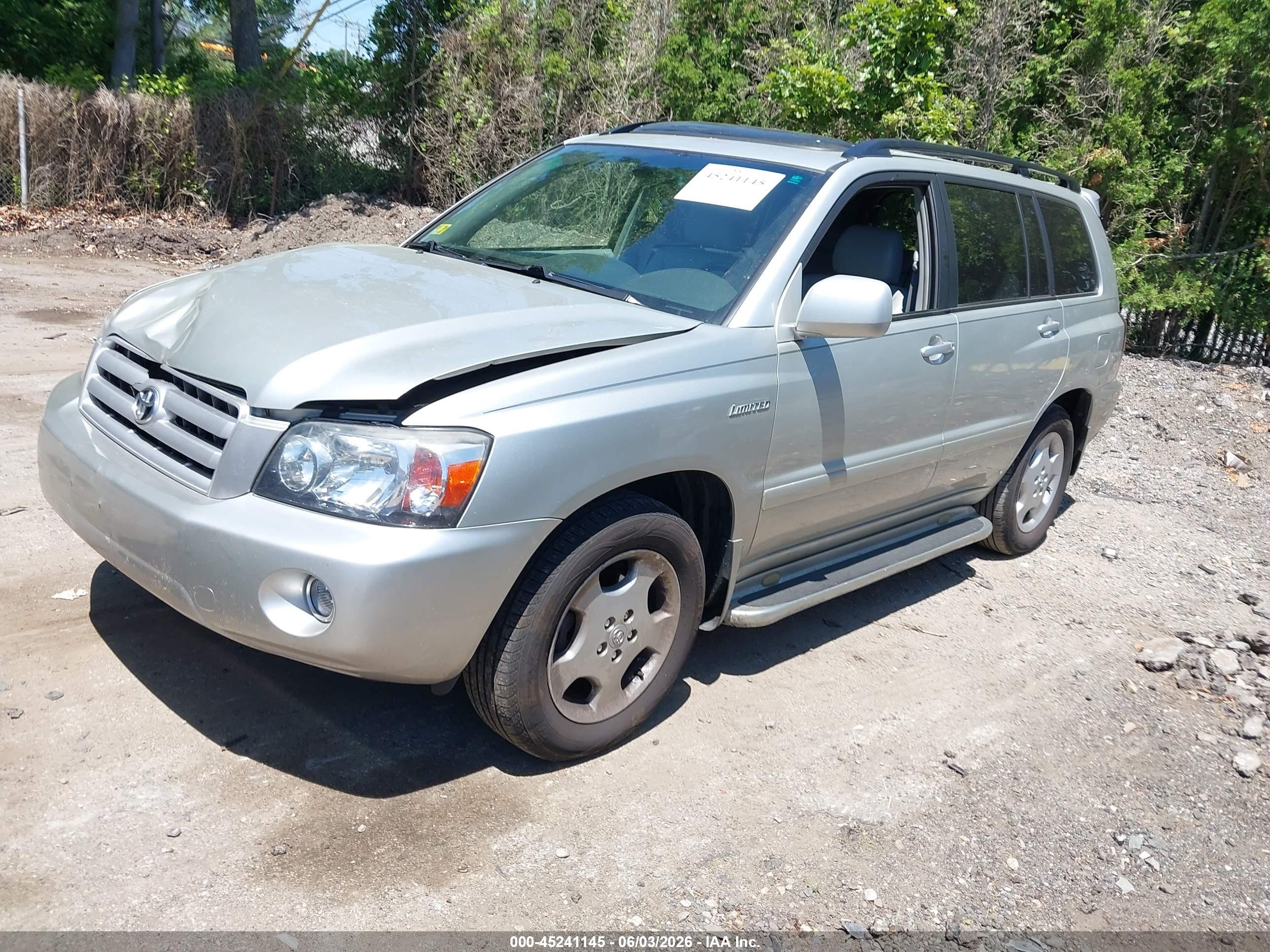 2004 Toyota Highlander Limited V6 Silver vin: JTEDP21A940002802