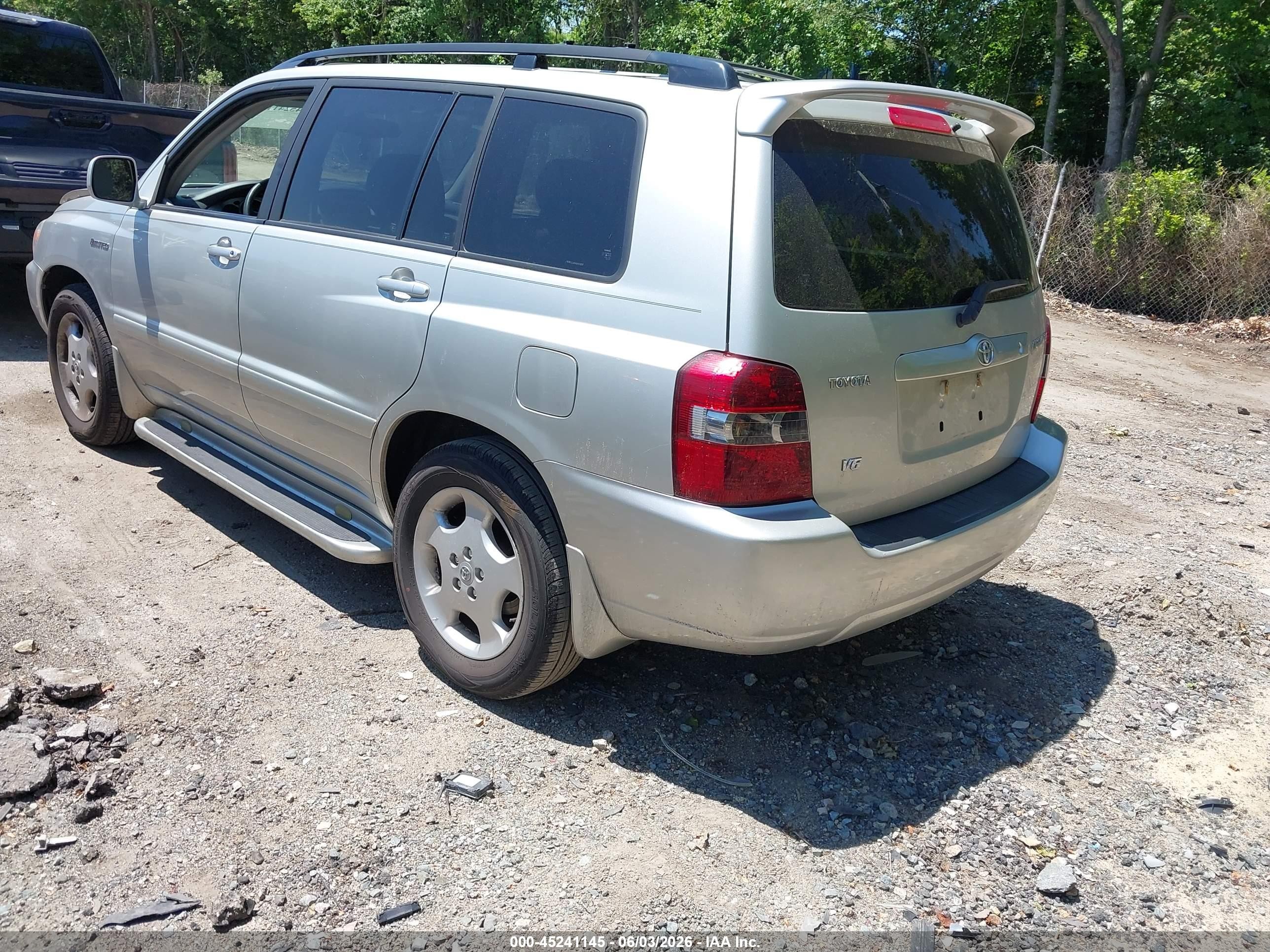 2004 Toyota Highlander Limited V6 Silver vin: JTEDP21A940002802
