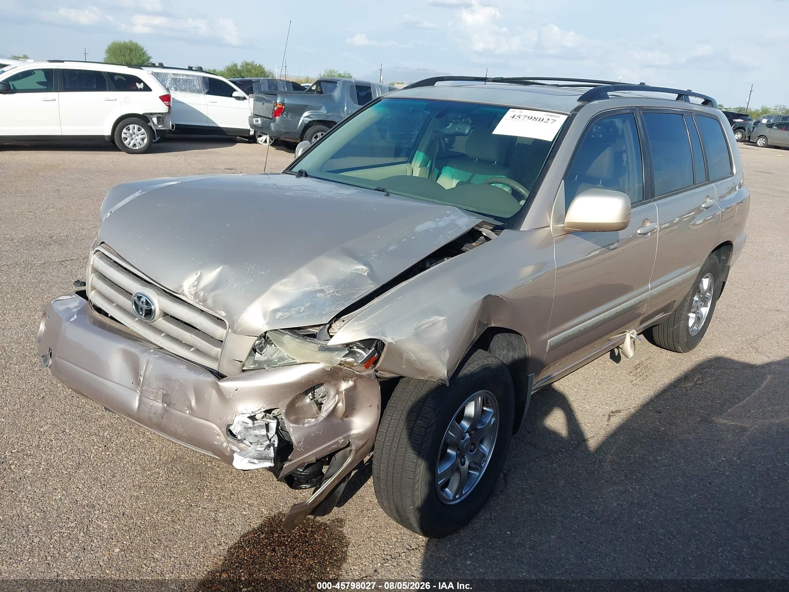 2004 Toyota Highlander V6 Gold vin: JTEDP21A940004792