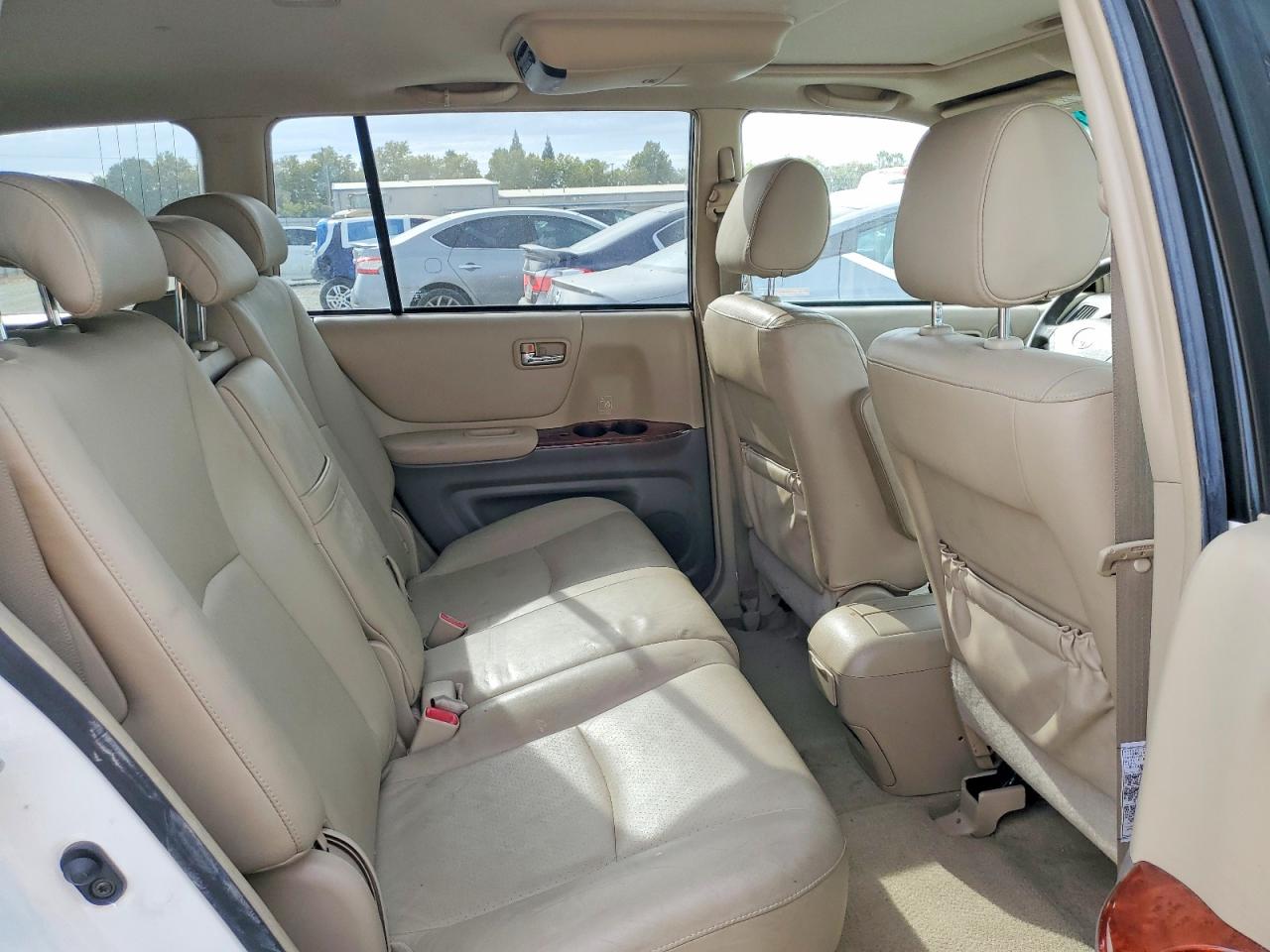 2004 Toyota Highlander Limited White vin: JTEDP21A940038232