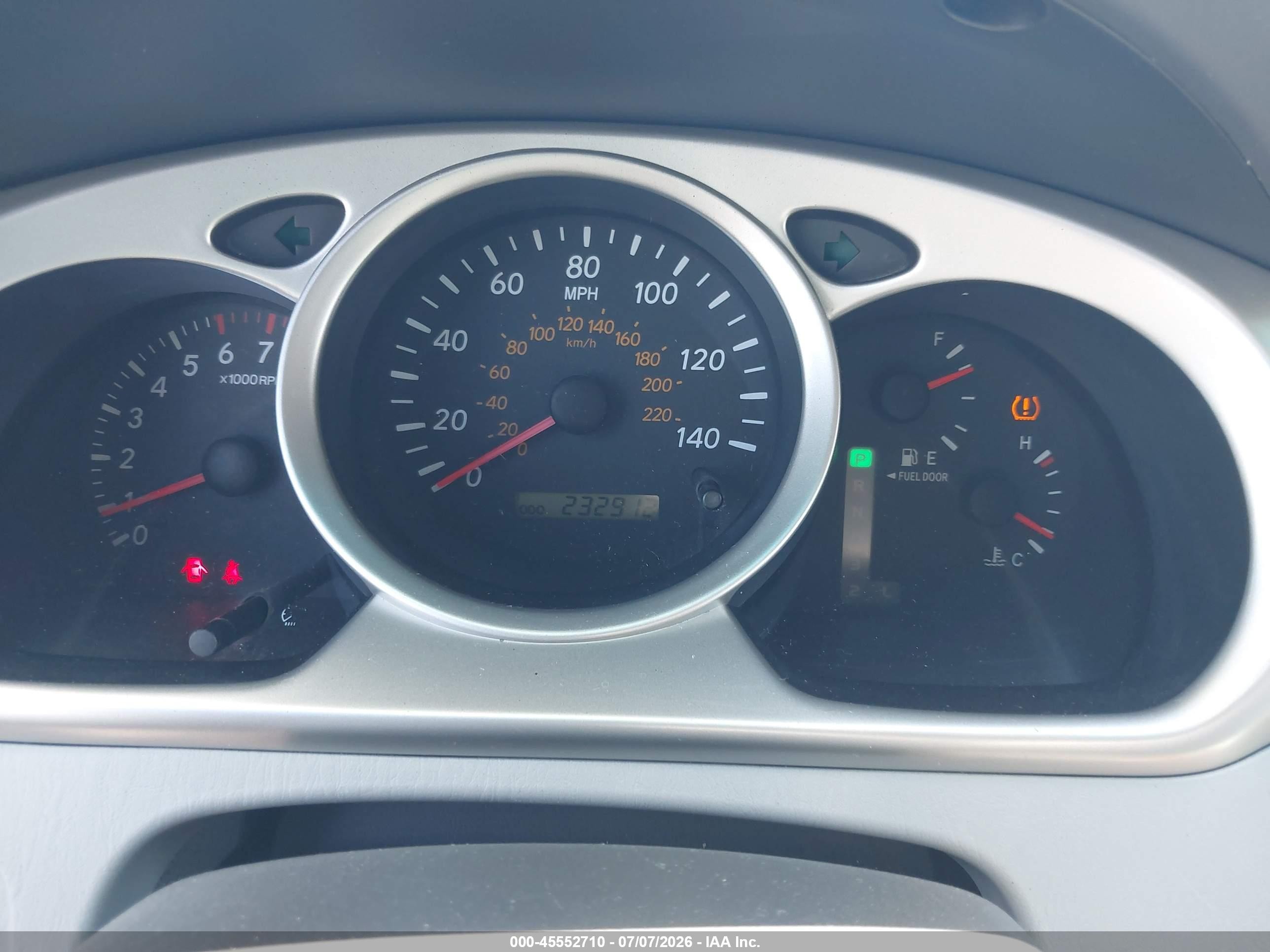 2005 Toyota Highlander Limited V6 Silver vin: JTEDP21A950064833