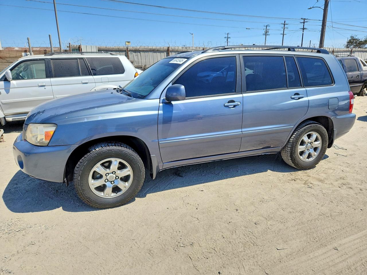 2005 Toyota Highlander Base Blue vin: JTEDP21A950084337