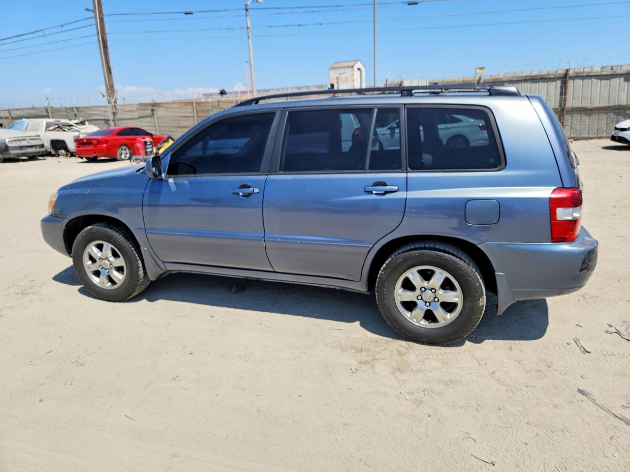 2005 Toyota Highlander Base Blue vin: JTEDP21A950084337