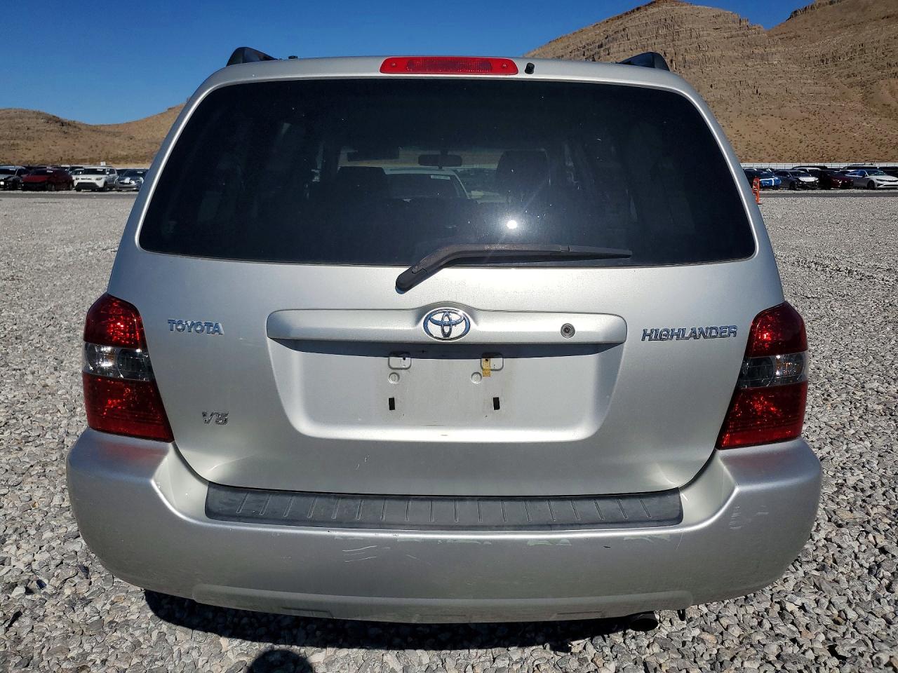 2006 Toyota Highlander Limited Silver vin: JTEDP21A960102997
