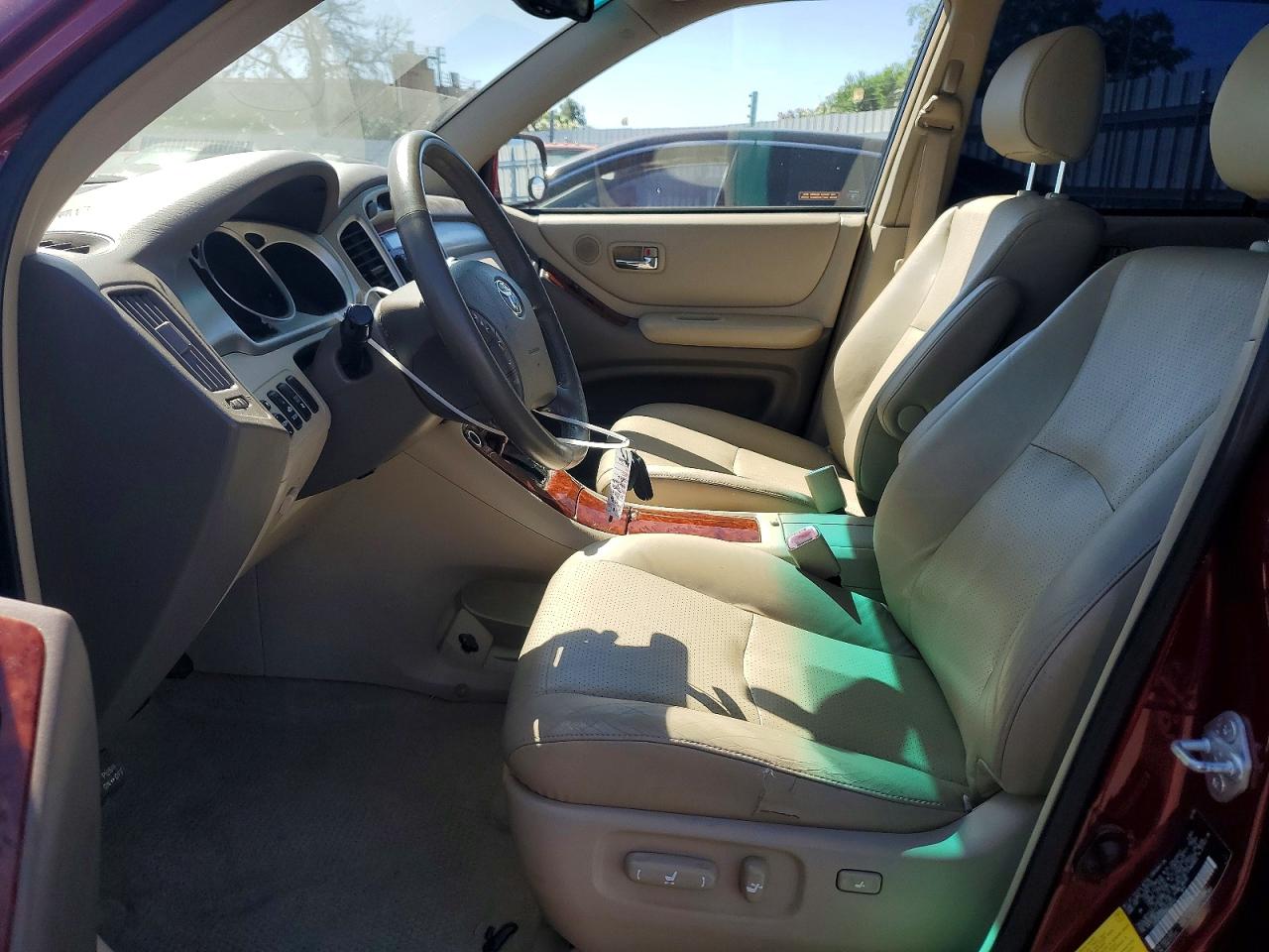 2006 Toyota Highlander Limited Red vin: JTEDP21A960108962